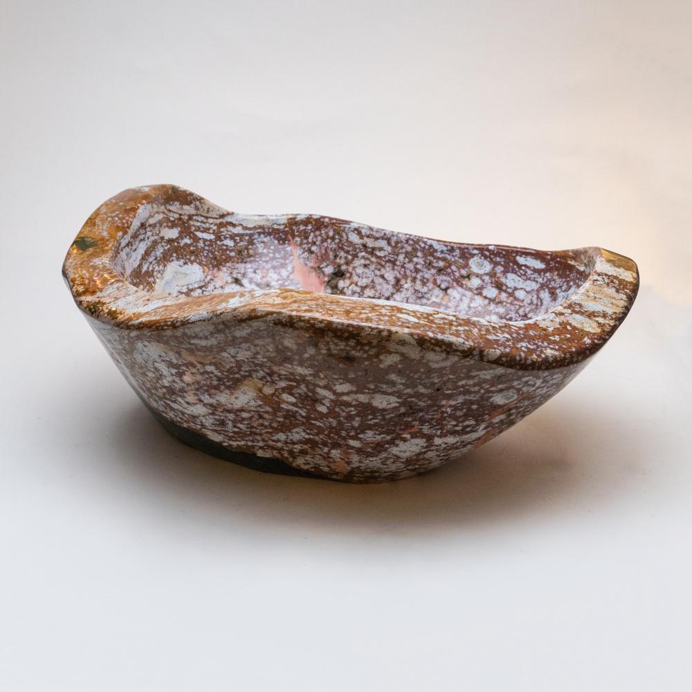 Large Polished Ocean Jasper Bowl (7 Inches Tall, 54.8 lbs.) In Excellent Condition For Sale In New York, NY