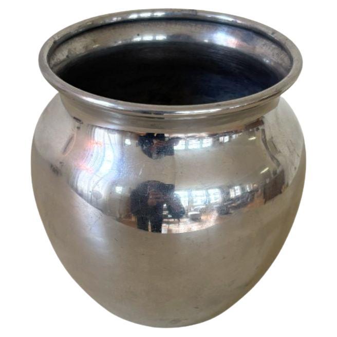 Vaso in peltro lucido di Estrid Ericson per Svenskt Tenn in vendita