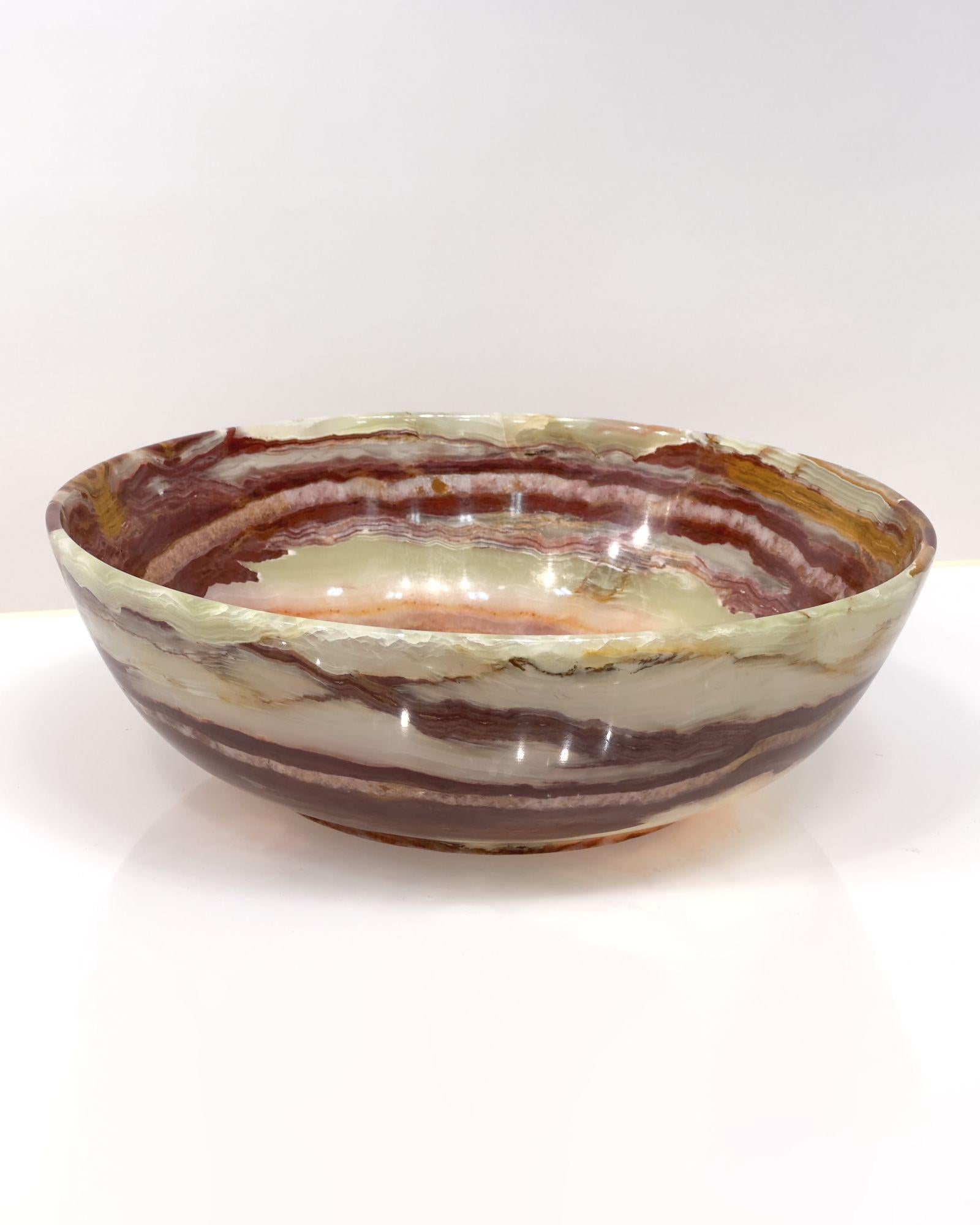 Polished Red Onyx Bowl, Mexico 1970. Excellent condition with no chips or cracks.
Measures 12