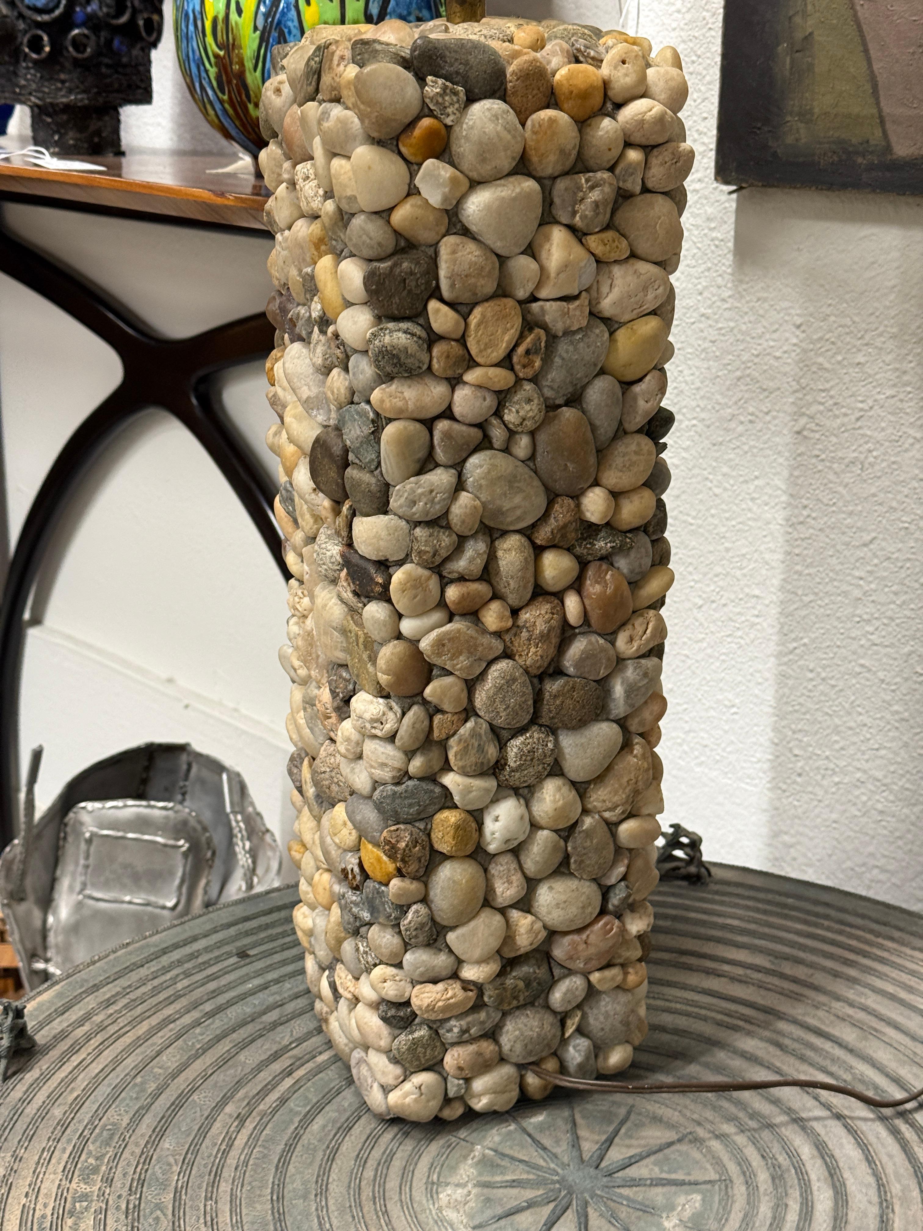 Polished River Rock Lamp en venta 7