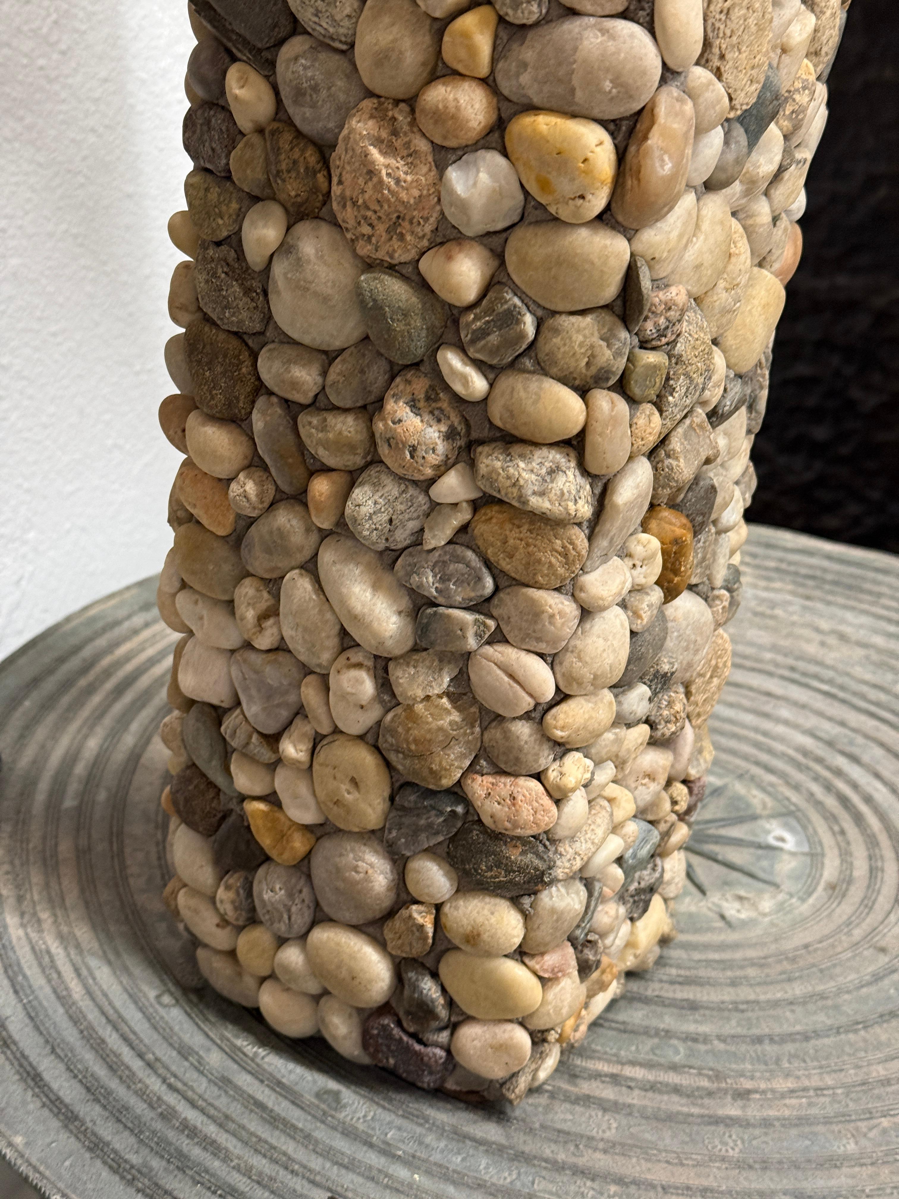 Polished River Rock Lamp en venta 2