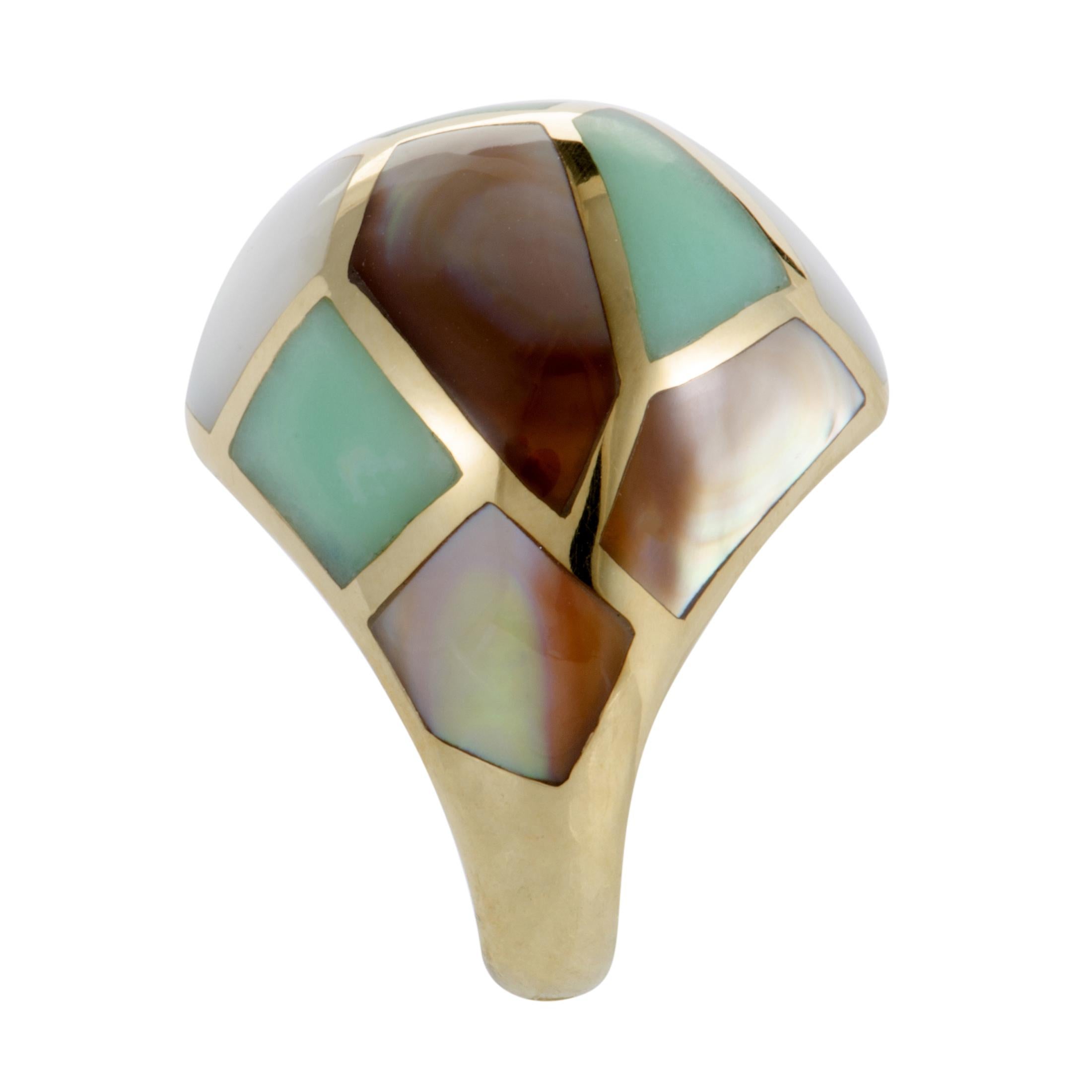 Polished Rock Candy Yellow Gold Mother of Pearl and Agate Dome Ring In Excellent Condition In Southampton, PA