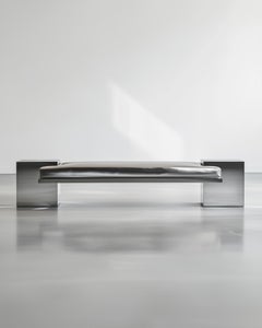 Banc Coexiste en acier inoxydable poli et chromé de Slash Objects