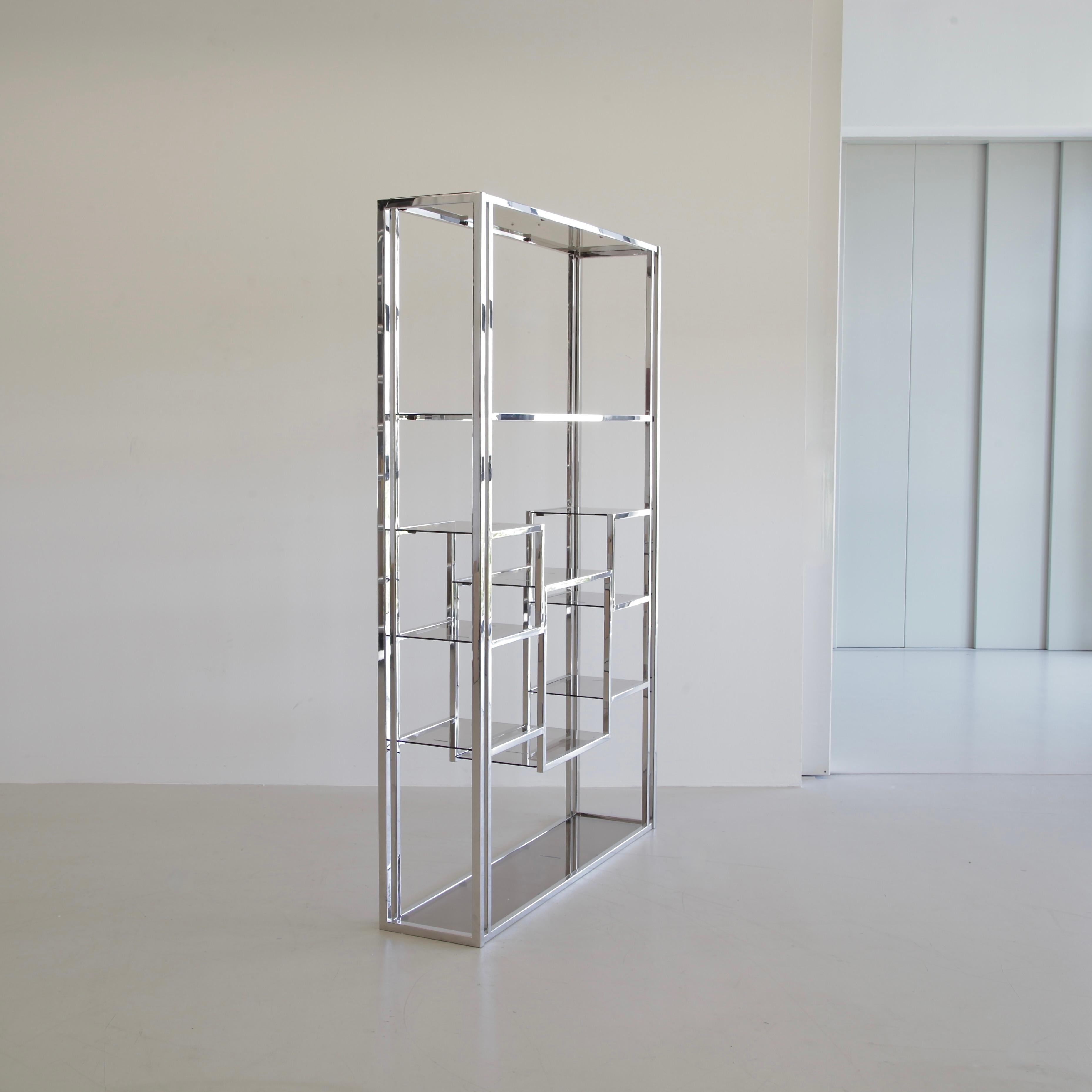 Polished Stainless Steel Library/ Room Divider by Willy Rizzo, Signed In Good Condition For Sale In Berlin, Berlin