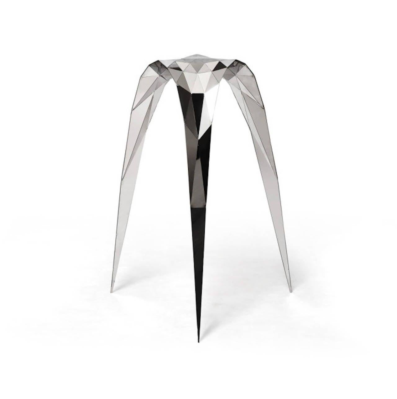 The elegantly arched triangle stool was created using handmade digital crafts, the same fabrication techniques devised in Zhoujie’s digital laboratory. The stool’s digital roots lend an architectural and minimal aesthetic not commonly found at this