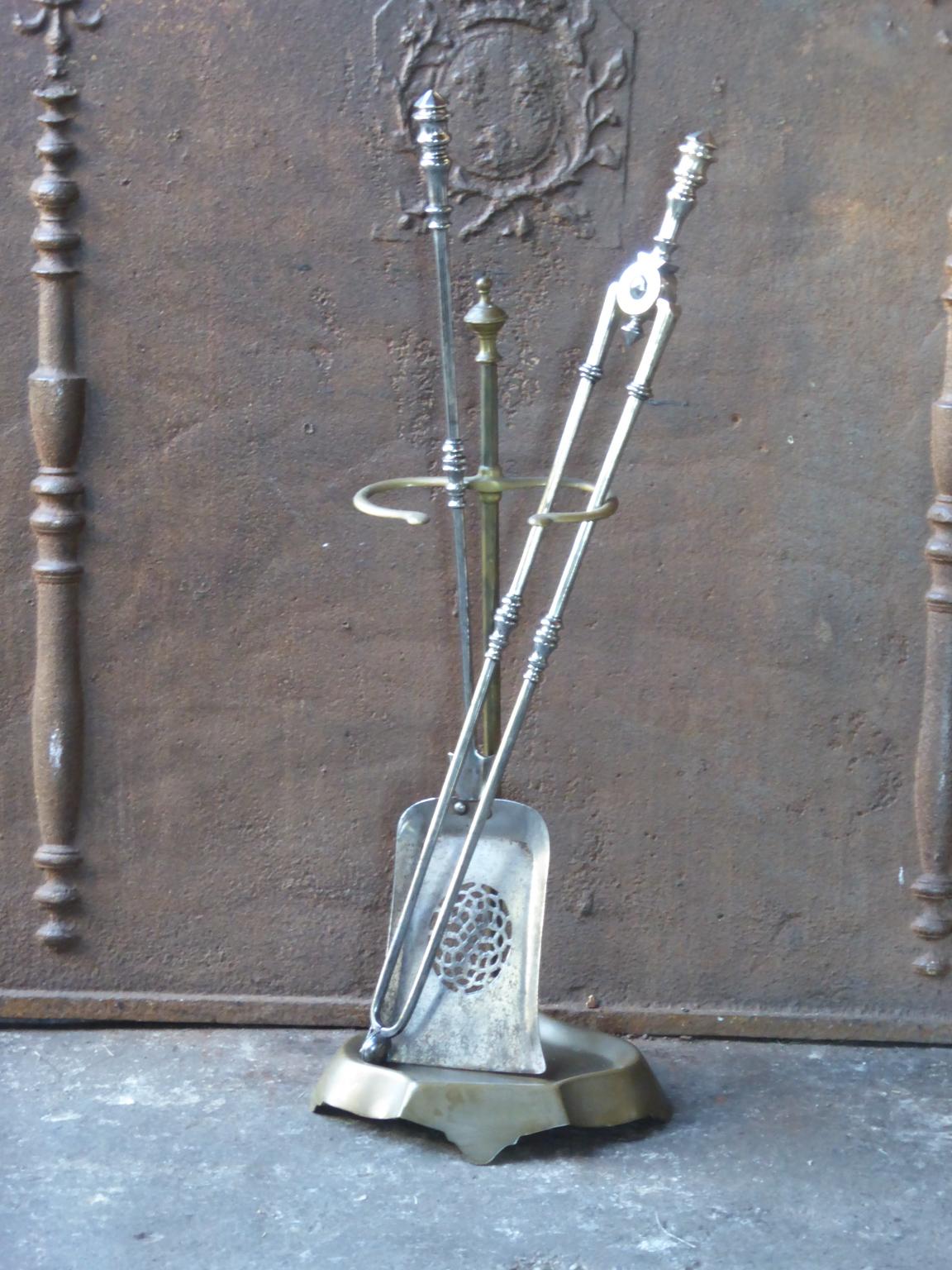 English Polished Steel Victorian Fireplace Tool Set or Fire Tools, 19th Century For Sale