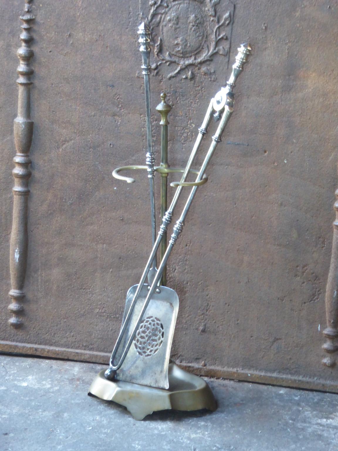 Polished Steel Victorian Fireplace Tool Set or Fire Tools, 19th Century In Good Condition For Sale In Amerongen, NL