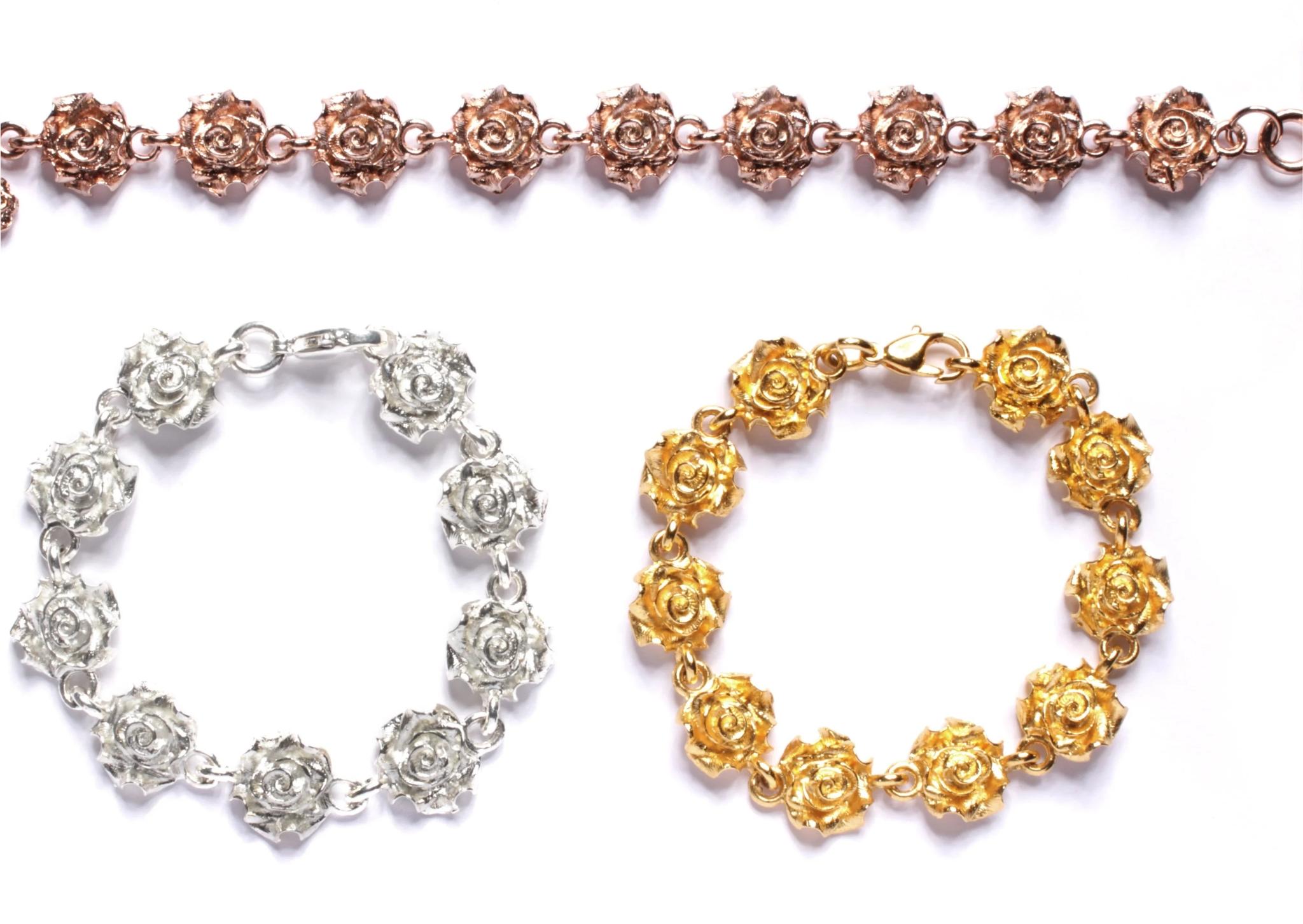 Bracciale a catena con rosetta in argento 925, design floreale In condizioni Nuovo in vendita a Miami Beach, FL