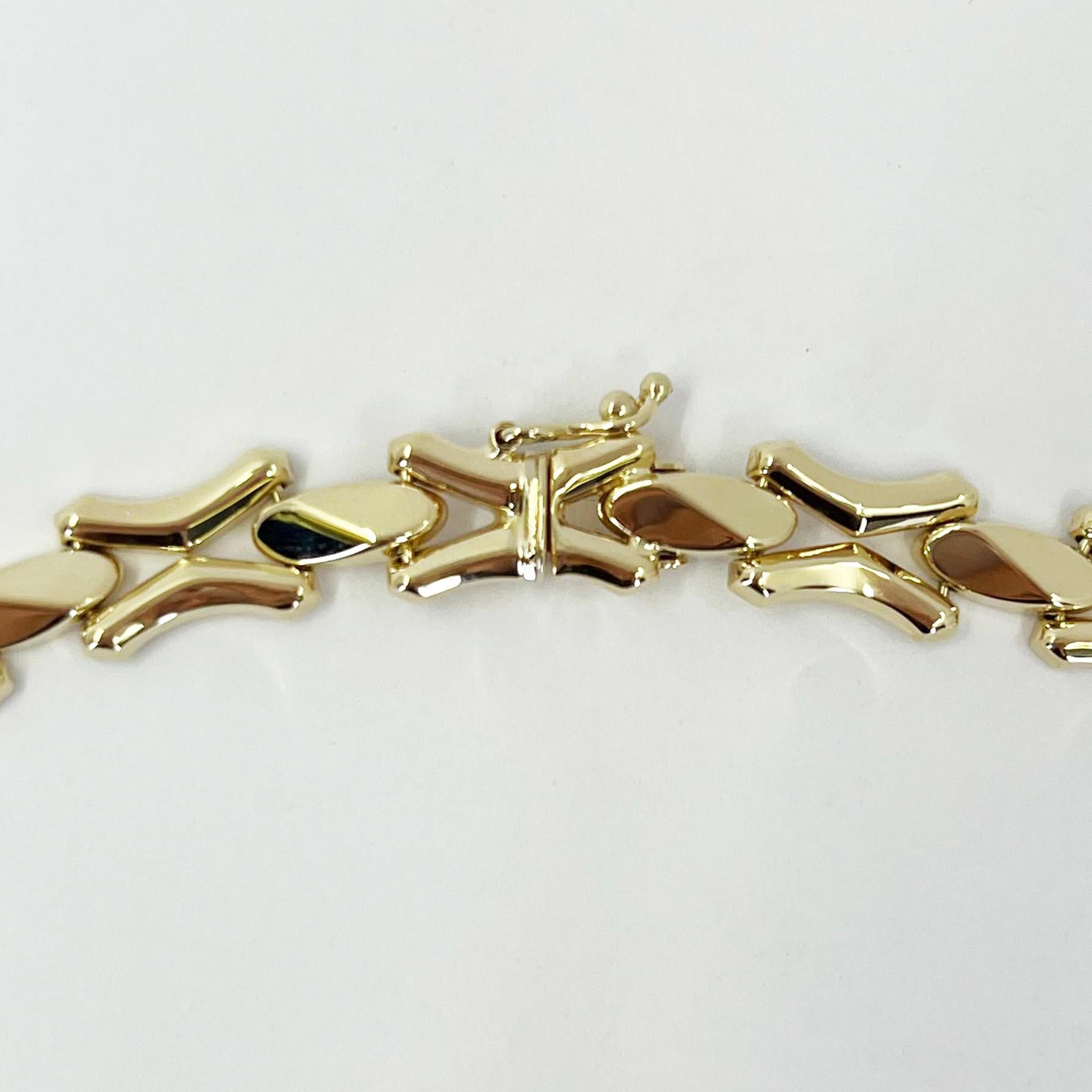 Polished Yellow Gold Link Collar Necklace For Sale 1