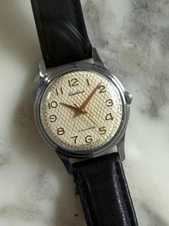 Poljot / Kirovskie, steel 30mm case, attractive honeycomb dial, manual, c 1956
