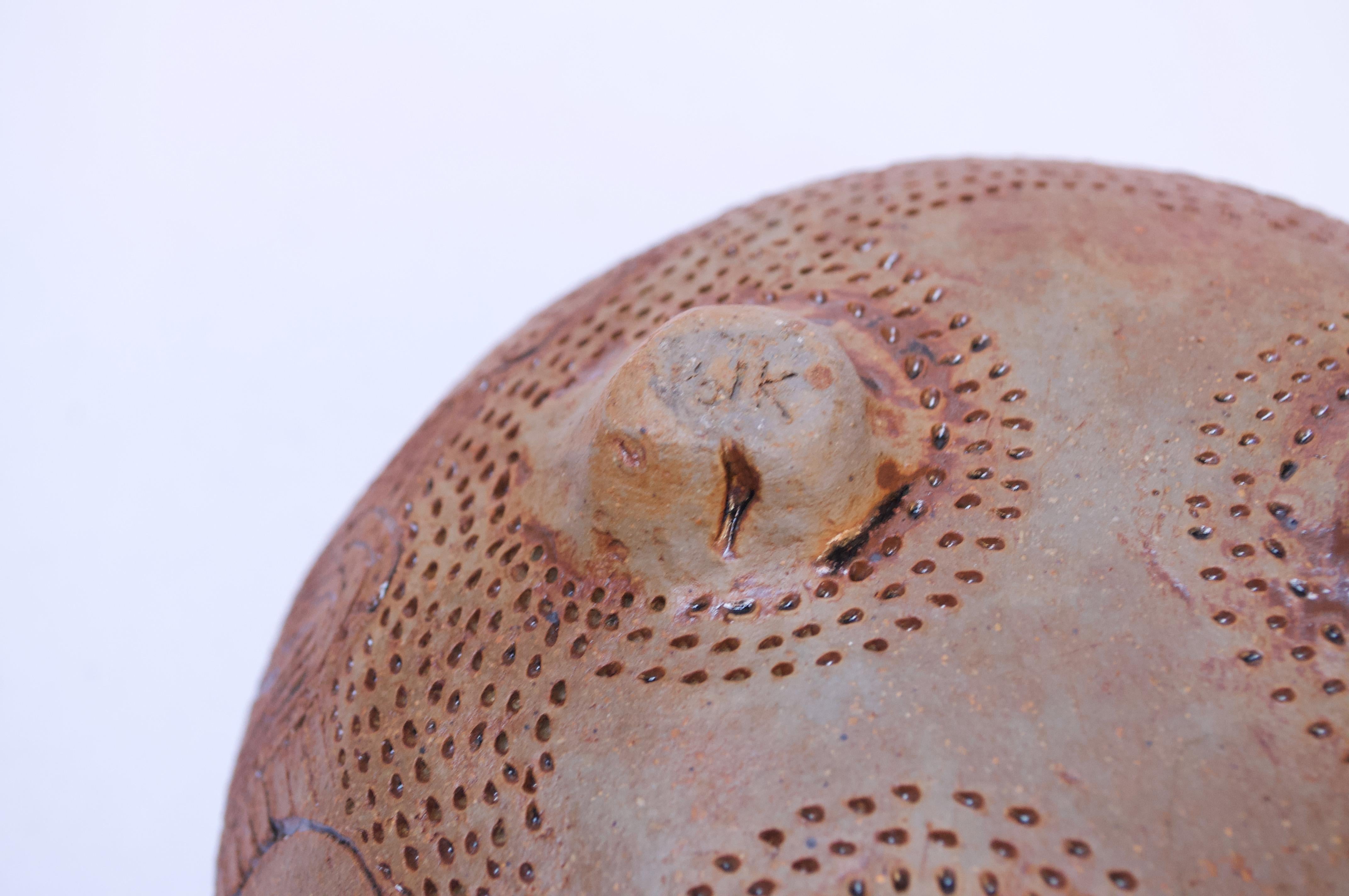 Polk Stoneware Footed Decorative Bowl / Vide Poche with Sgraffito Decoration 2