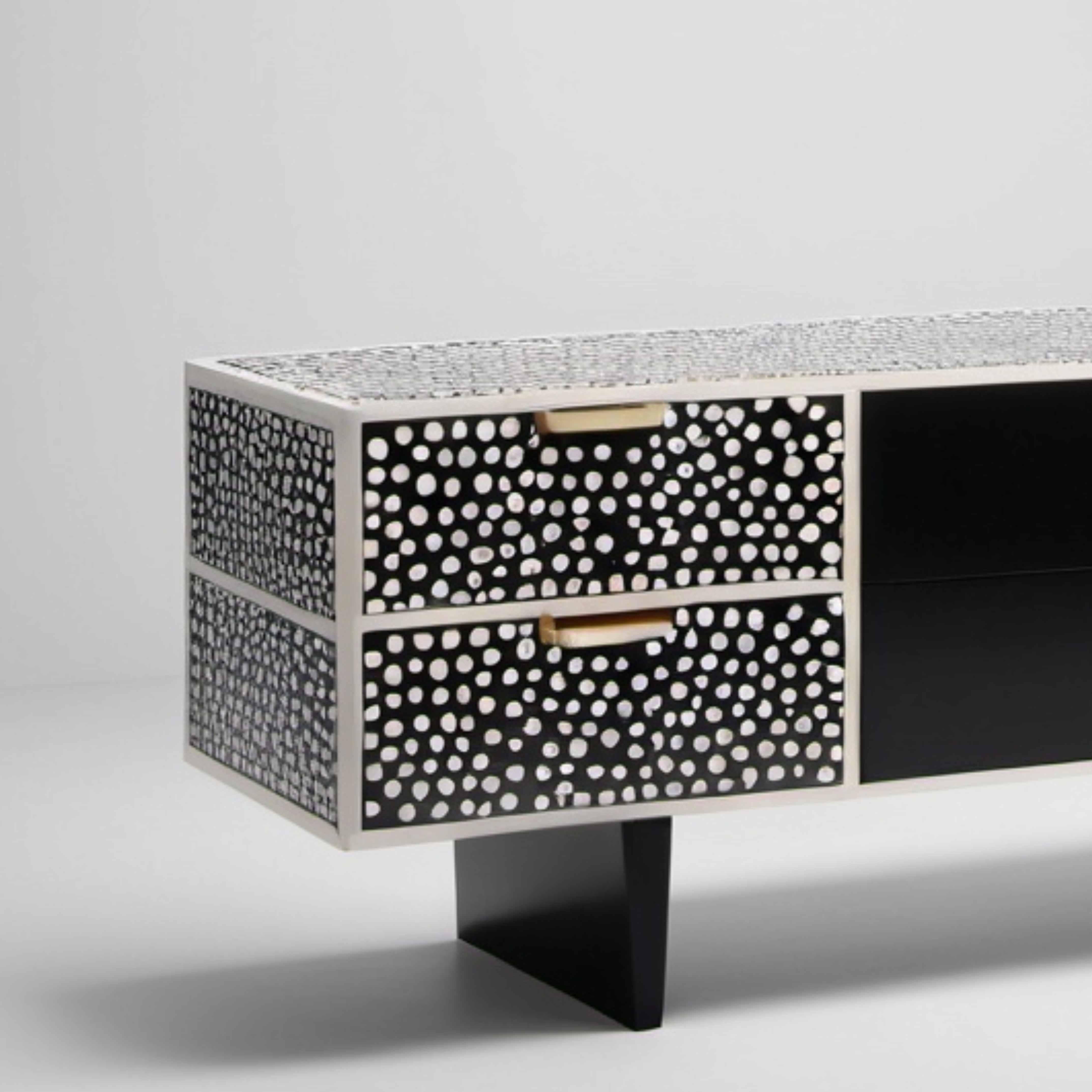 Polka Dot Schwarze Media-Konsole mit sechs Schubladen und Intarsien im Zustand „Neu“ im Angebot in New York, NY