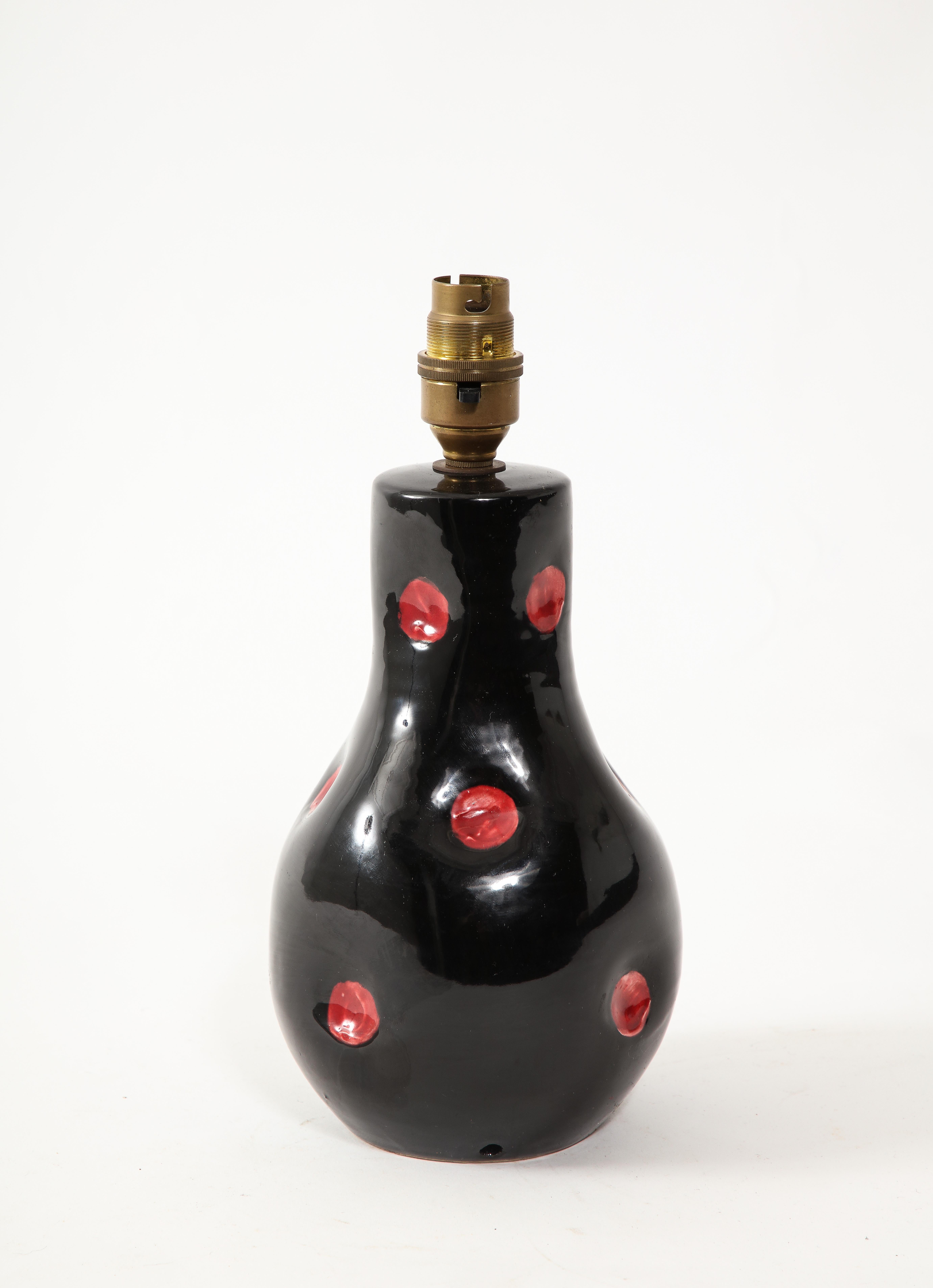 Italian Red Polka Dots & Black Ceramic Table lamp, Italy 1960's For Sale