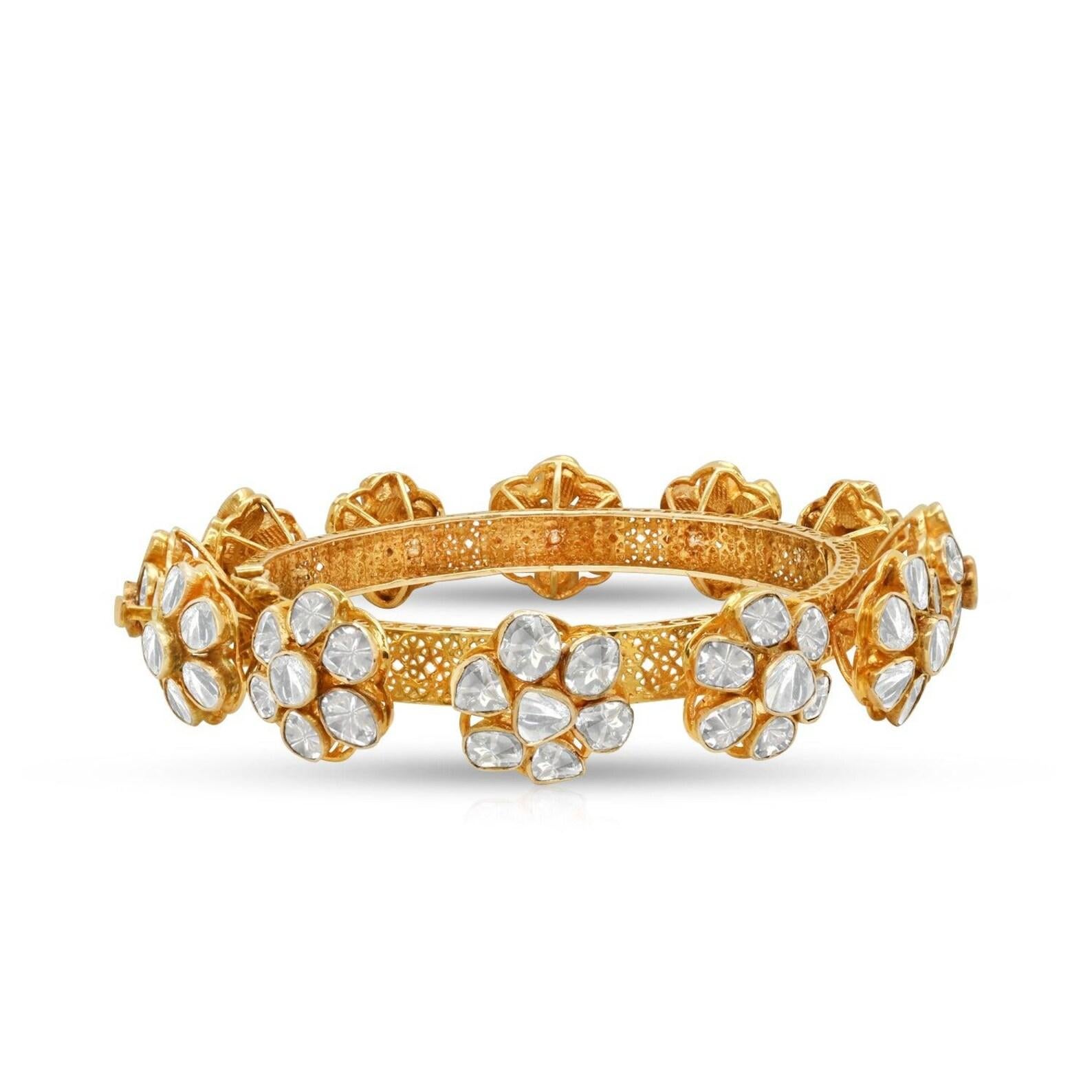 Vintage Design Rose Cut Polki Diamond Bangle 925 Sterling Silver Beautiful Gift 


Size 2.4 inch inner diameter 
A P P R O X T I M E

All items are custom made to order. Our approx time is about 6 - 10 business days. This can change during peak