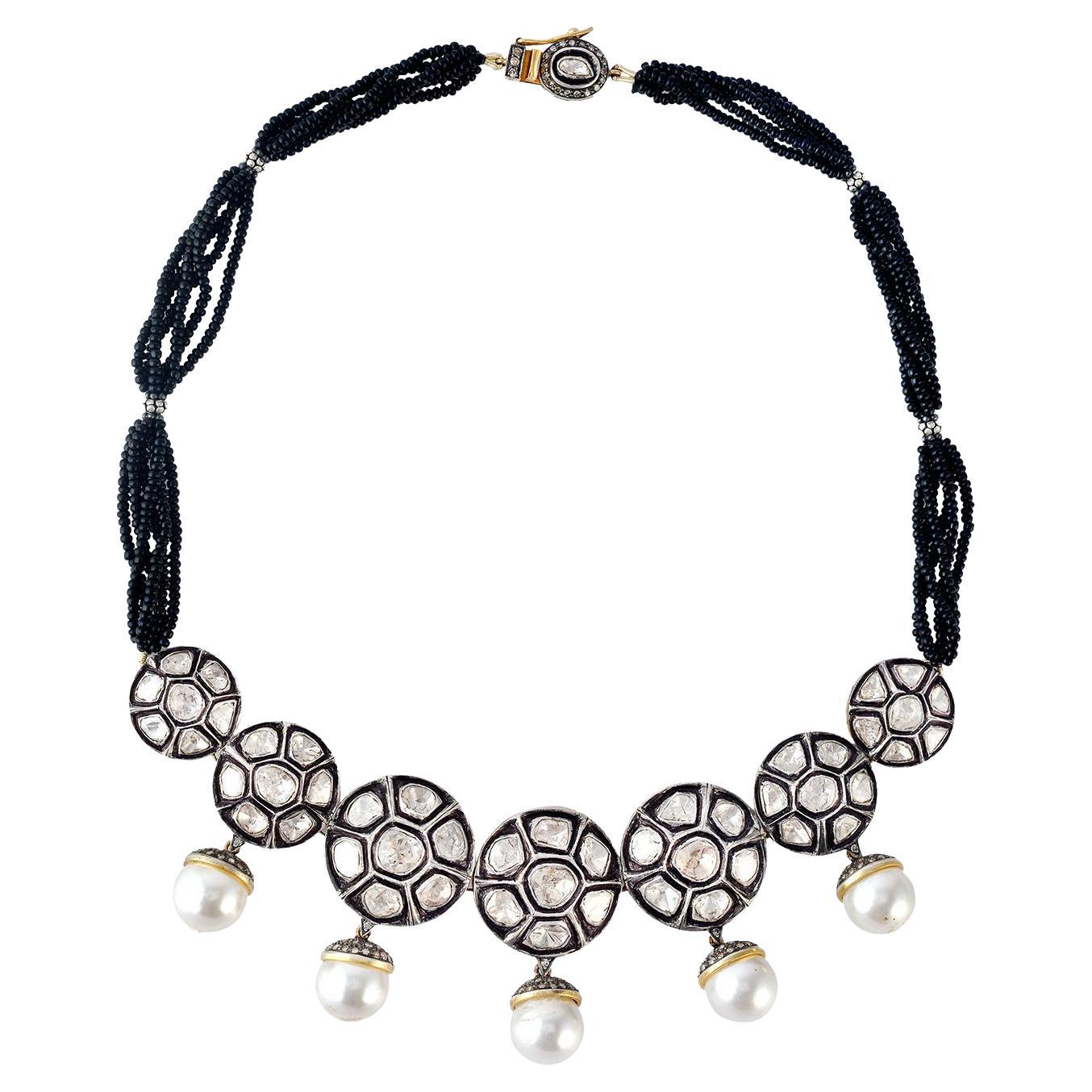 Polki-Halskette aus Gold und Silber mit Diamanten und Perlen und schwarzem Onyx im Angebot