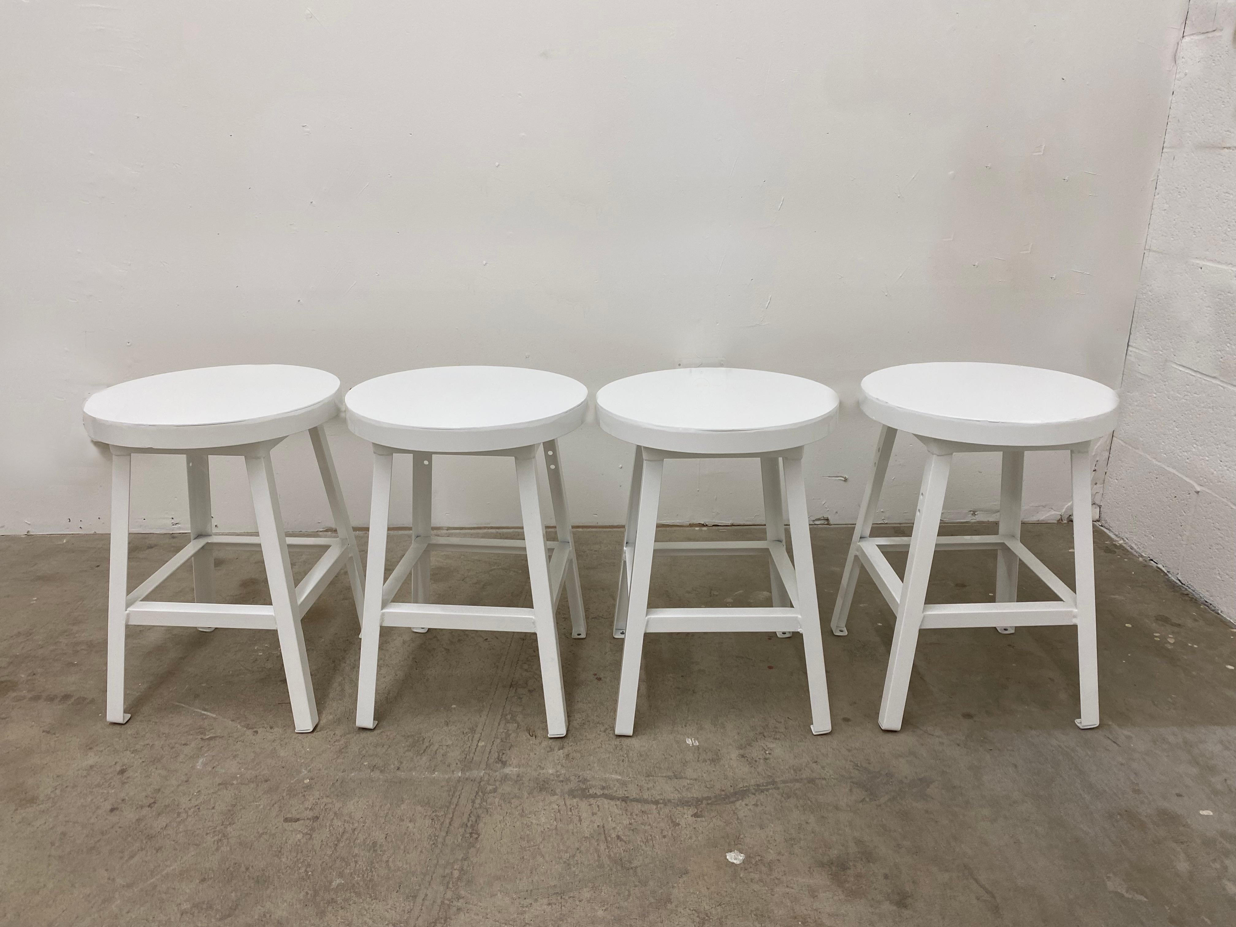 Pollard White Stools, Set of 4 In Excellent Condition For Sale In Alhambra, CA