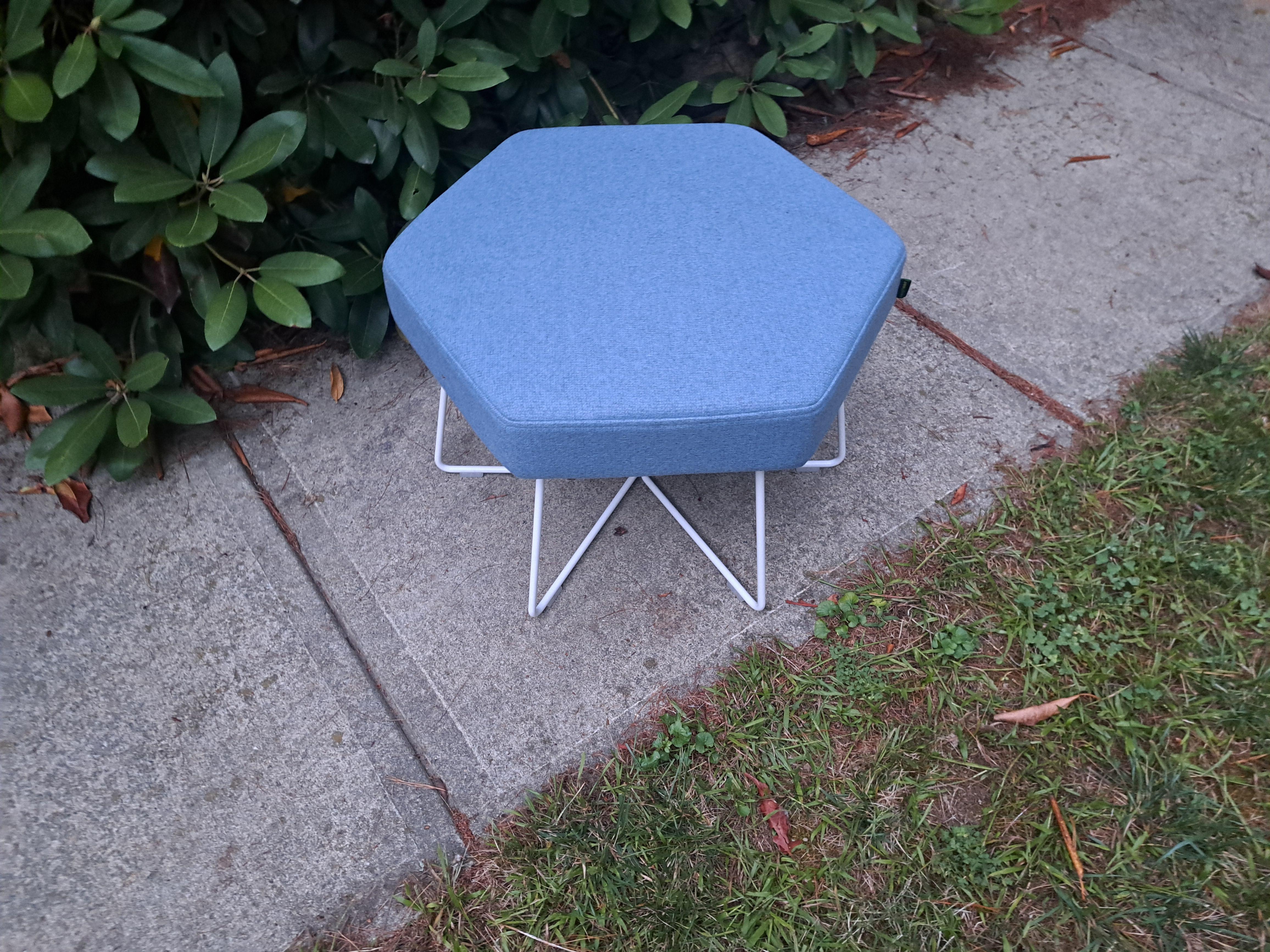 Taburete/Ottoman Polen  de Herman Miller para Nought One Posmoderno en venta