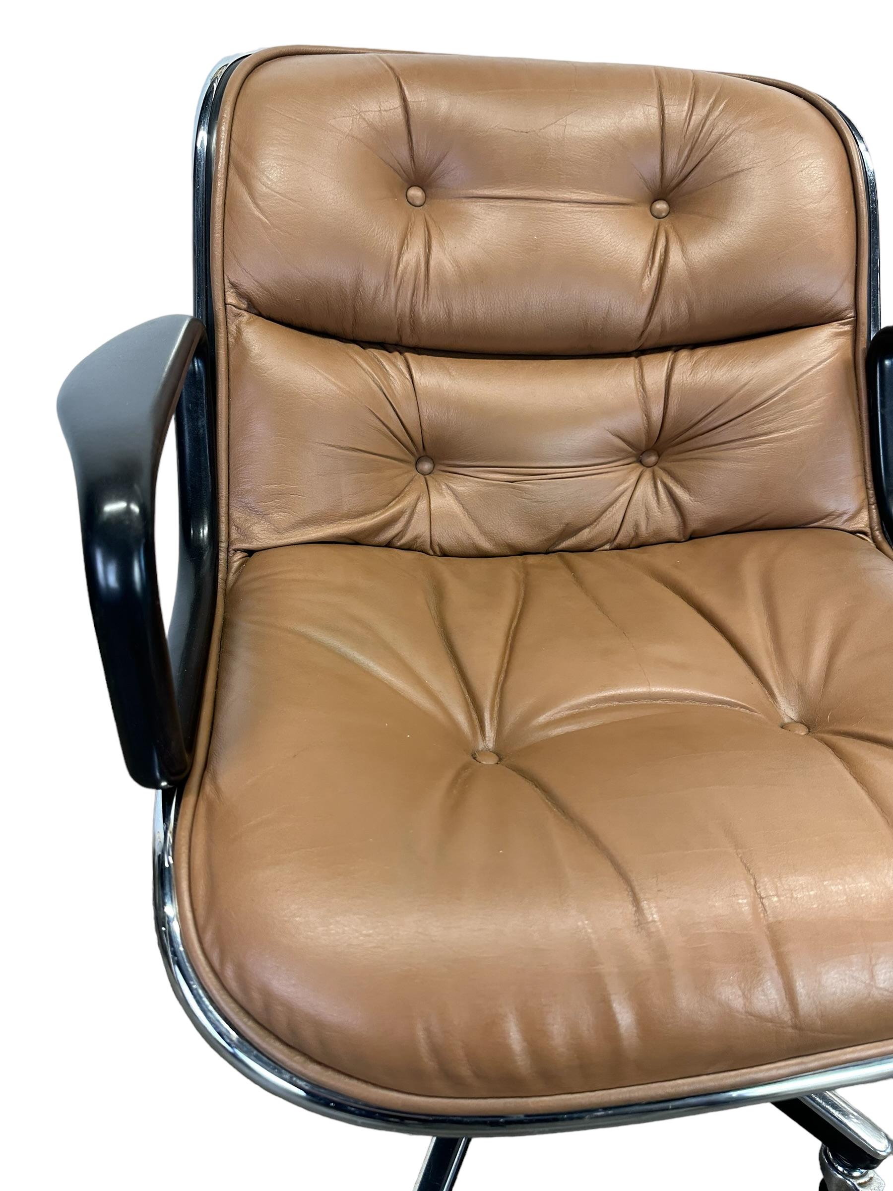 Charles Pollock Executive Desk Chair in Brown Leather In Fair Condition For Sale In Brooklyn, NY