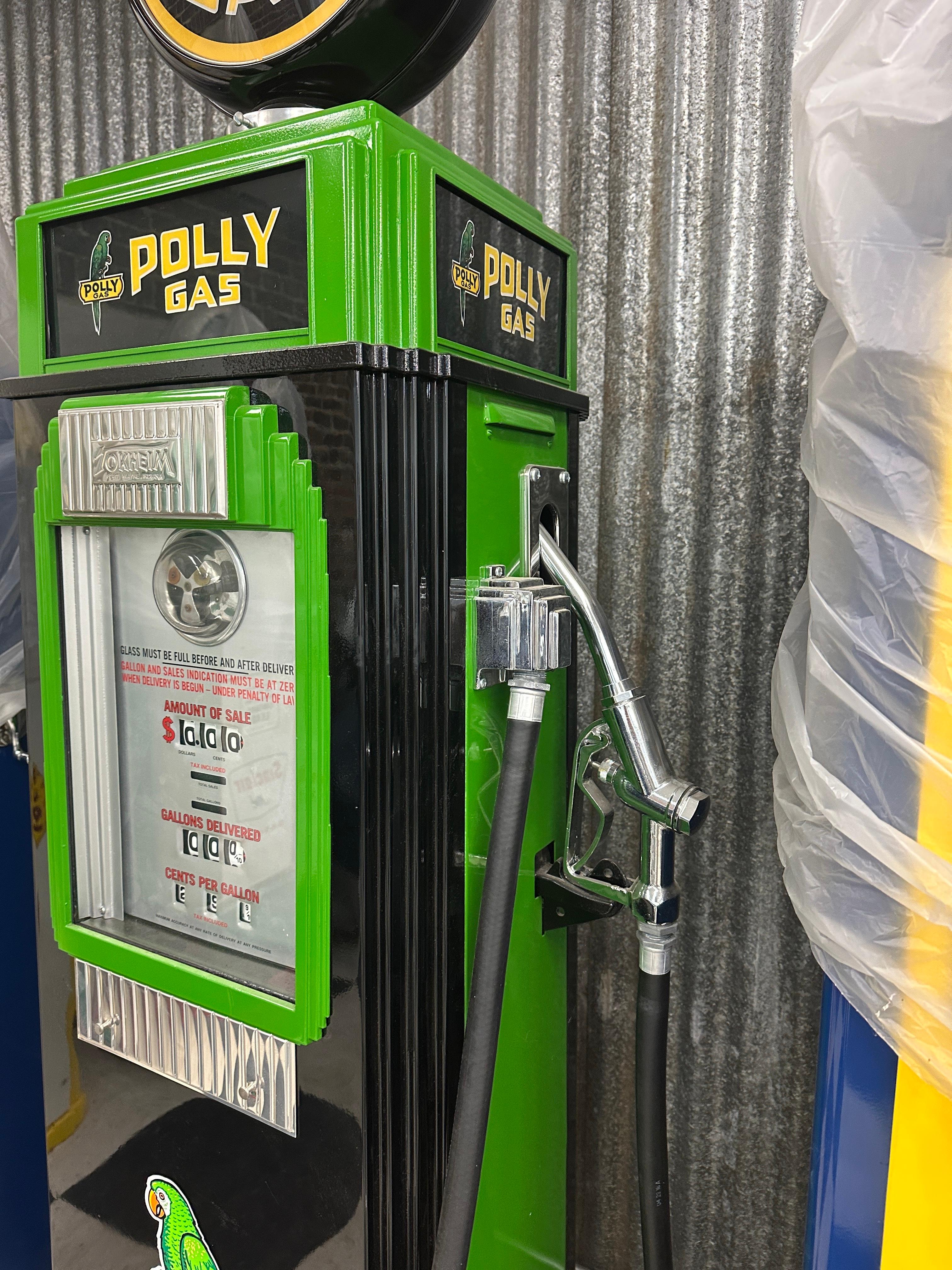 20ième siècle Pompe à gaz Polly Gas Model No No 36B en vente