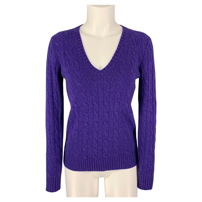 POLO by RALPH LAUREN Size M Purple Cashmere Cable Knit V-Neck Sweater For Sale