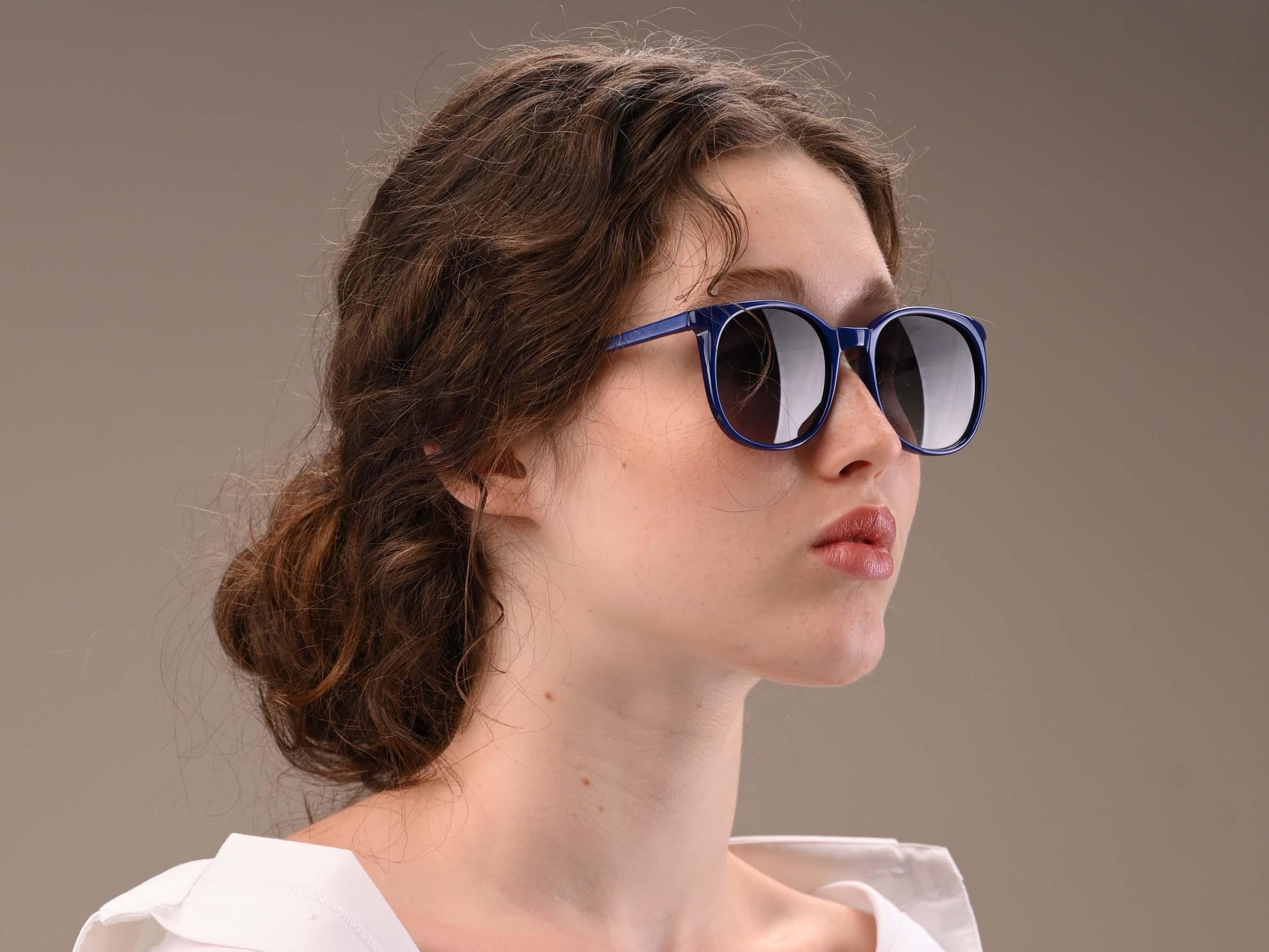Women's or Men's POLO by Ralph Lauren vintage sunglasses prep For Sale