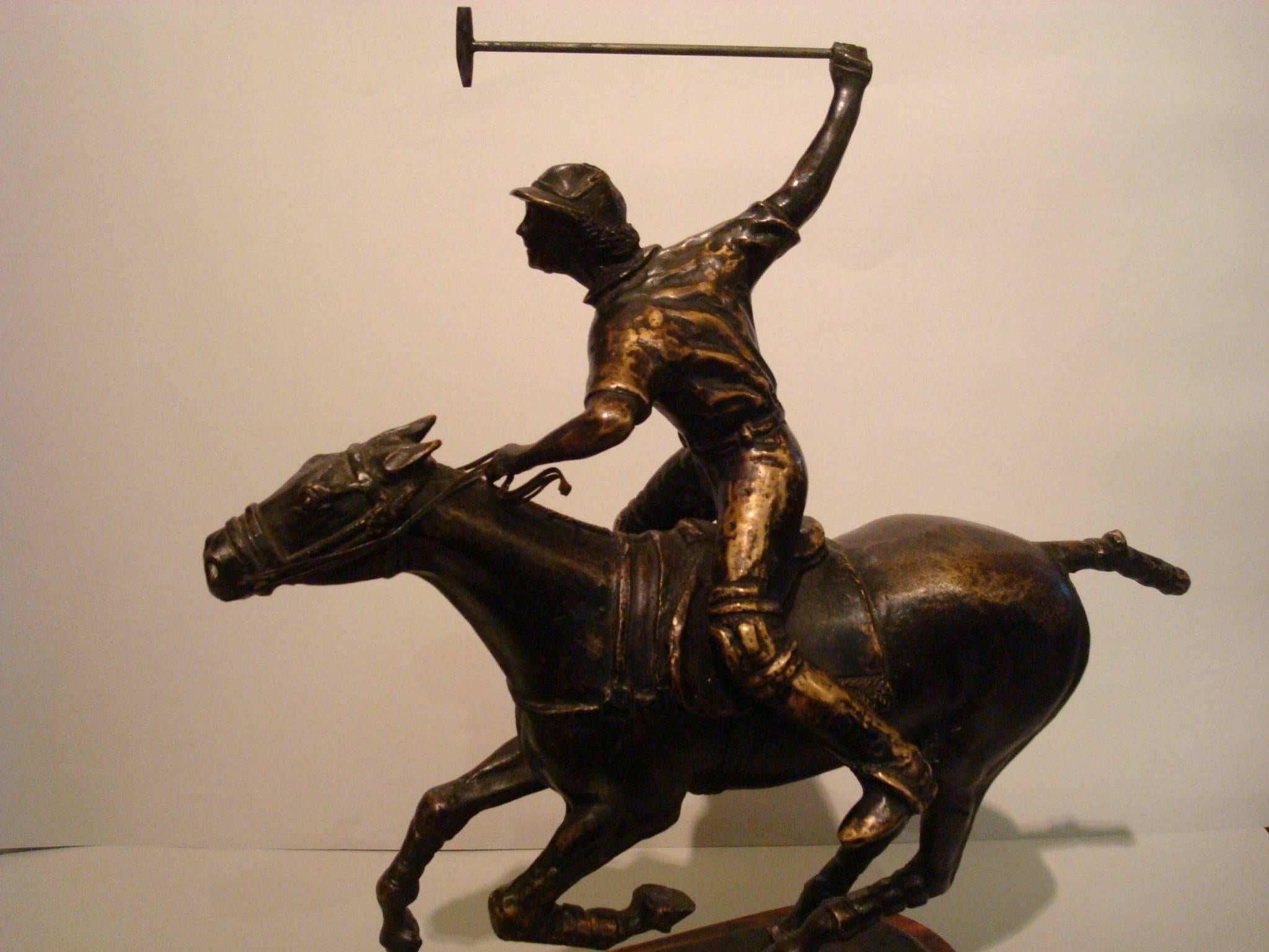 sculpture of a horse