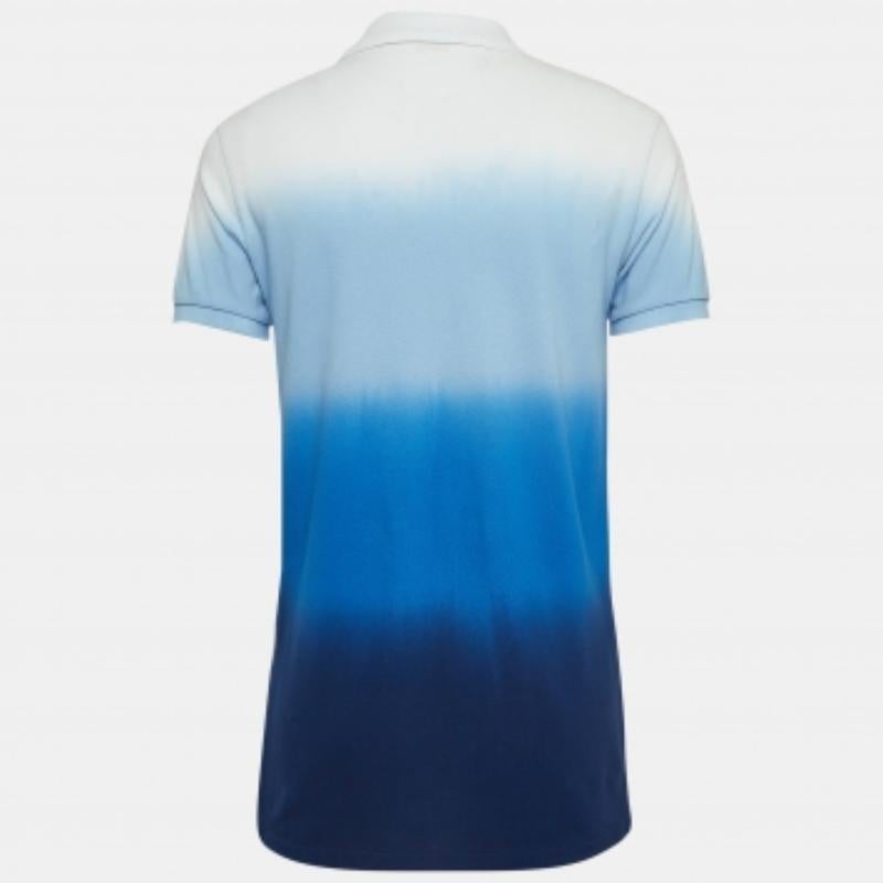 Che tu voglia uscire con gli amici o semplicemente rilassarti, questa t-shirt è un capo versatile che può essere abbinato in molti modi. È stato realizzato con un tessuto pregiato.
