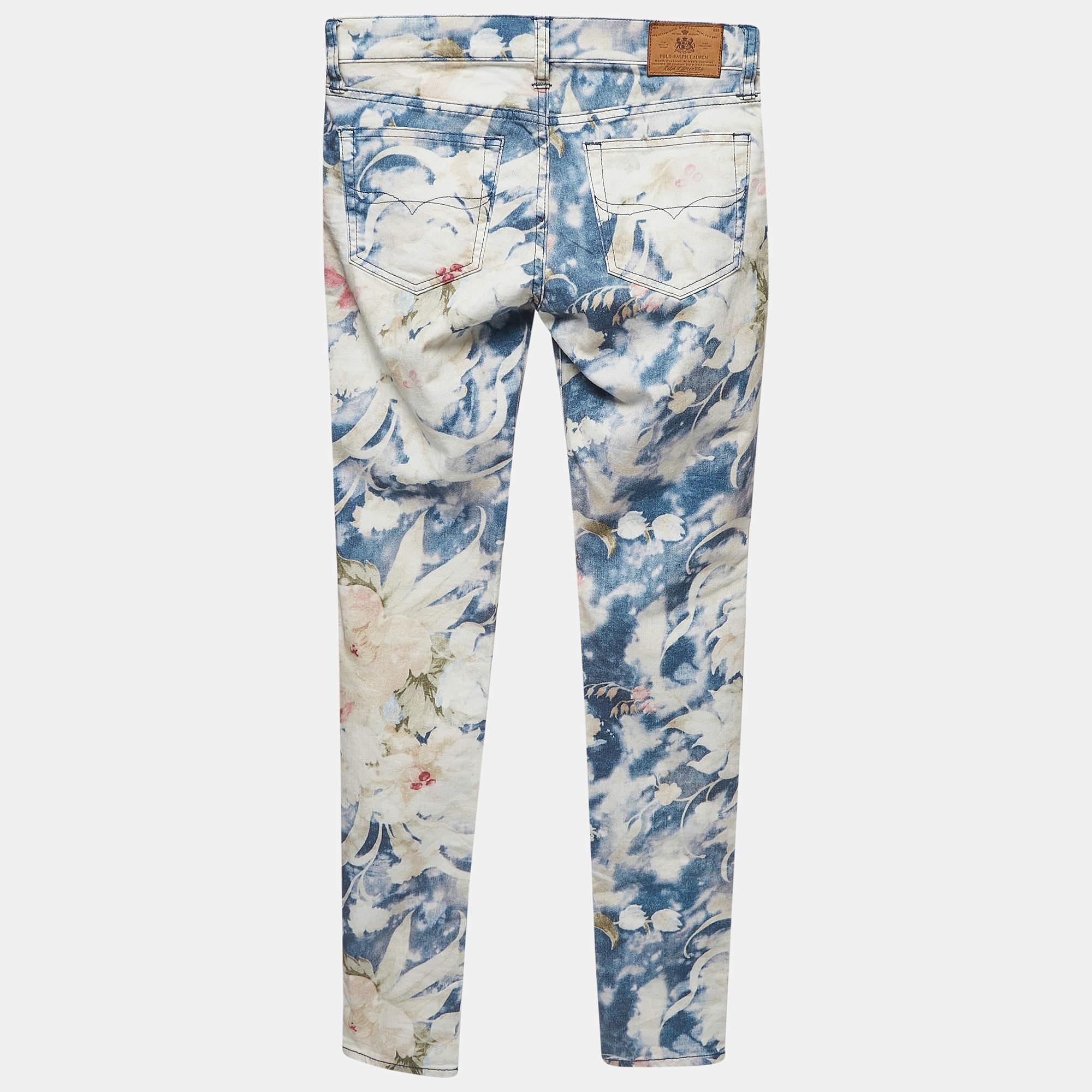 Un buon paio di jeans Polo Ralph Lauren rende sempre l'armadio completo. Questo paio di jeans è realizzato con una tale abilità e stile che diventerà il vostro preferito in pochissimo tempo. Vi garantirà una vestibilità comoda ed elegante.