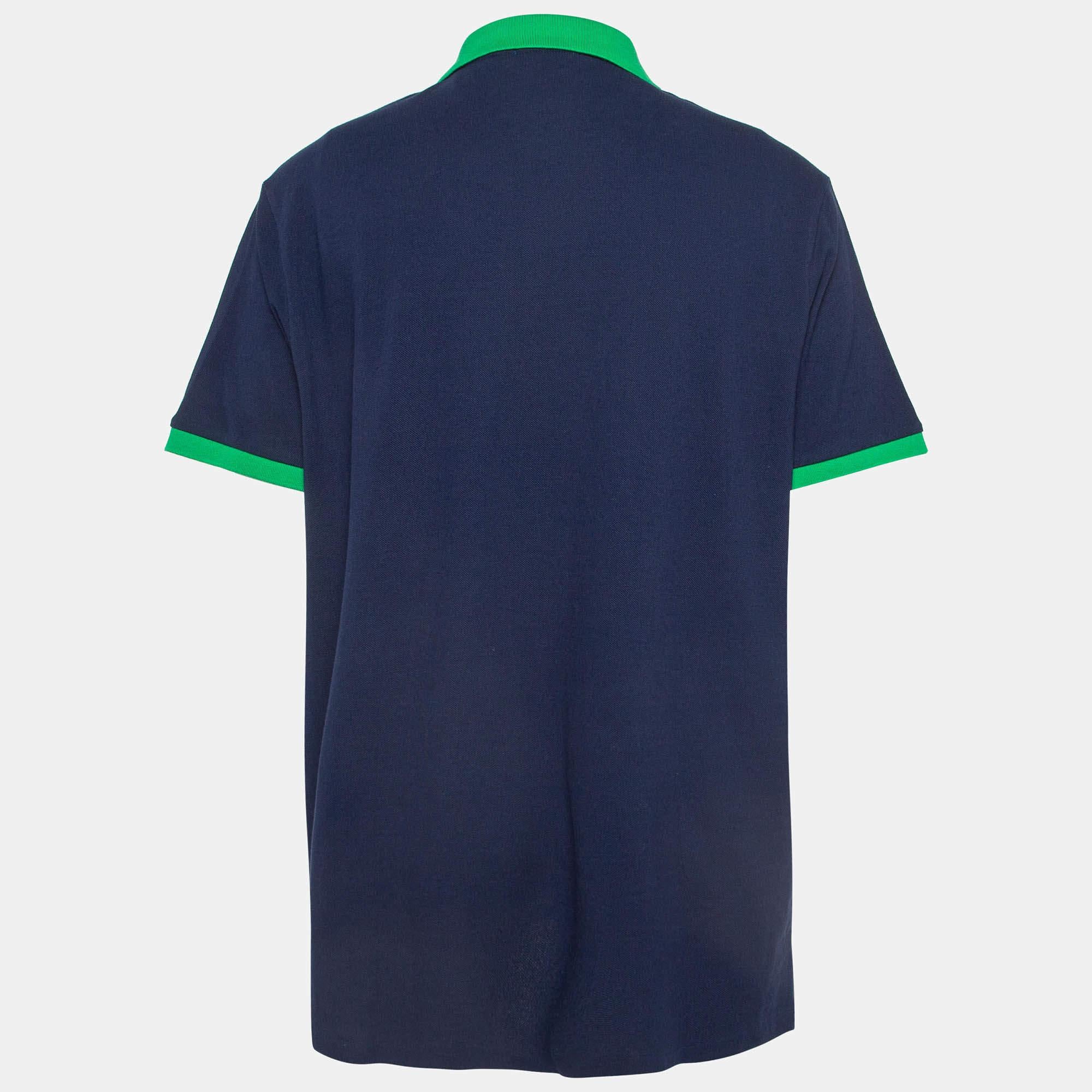 Polo t-shirts have always been a classic pick for anyone. This iteration is tailored using the best fabrics for a comfortable fit. Complete your casual look with a pair of shorts and sneakers. 