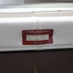 Sofá Poltrana Frau Hydra de piel de ricino by Luca Scacchetti