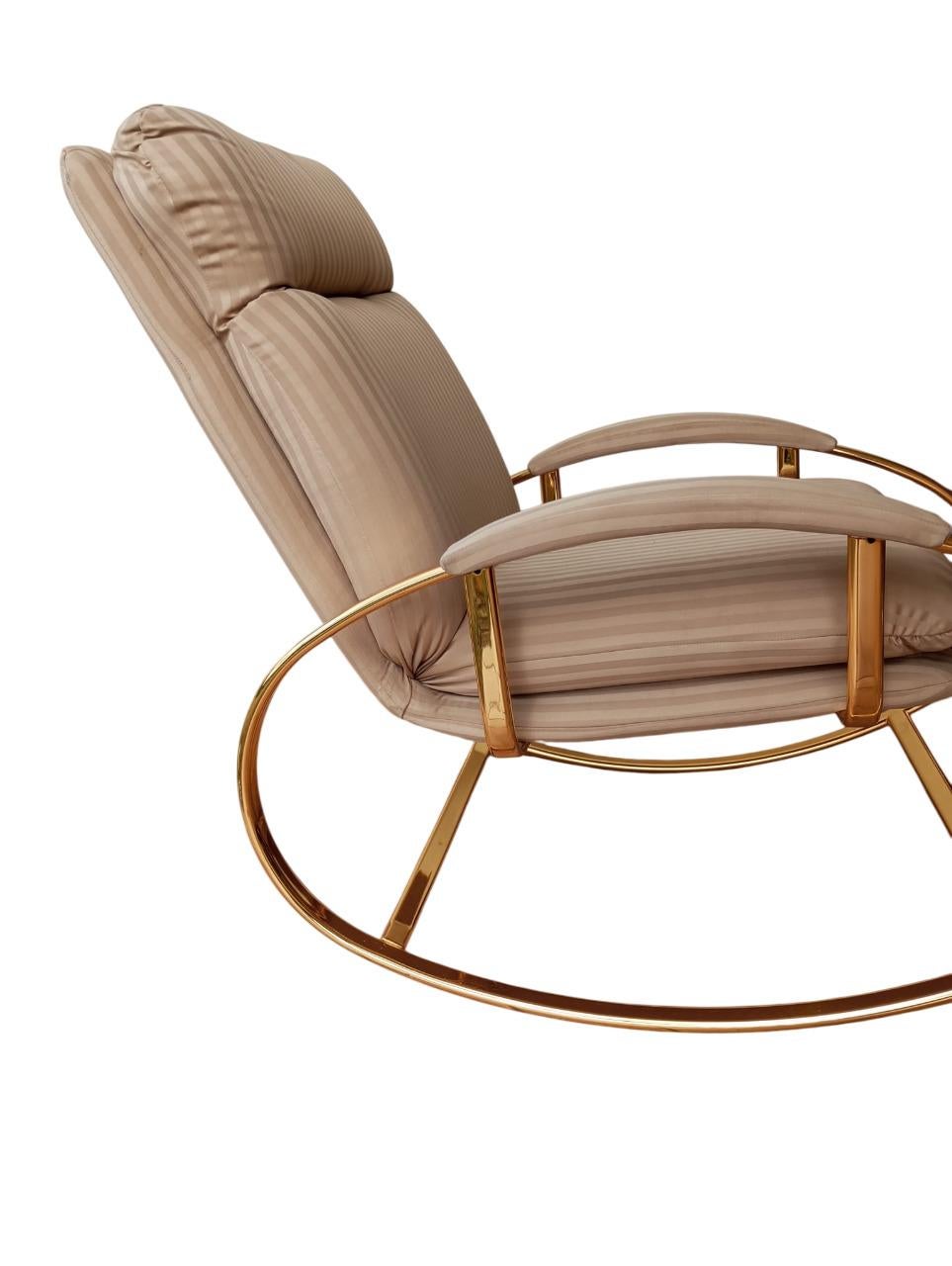 Poltrona a dondolo in ottone e tessuto, design di Guido Faleschini, anni '70 In condizioni buone in vendita a Firenze, FI