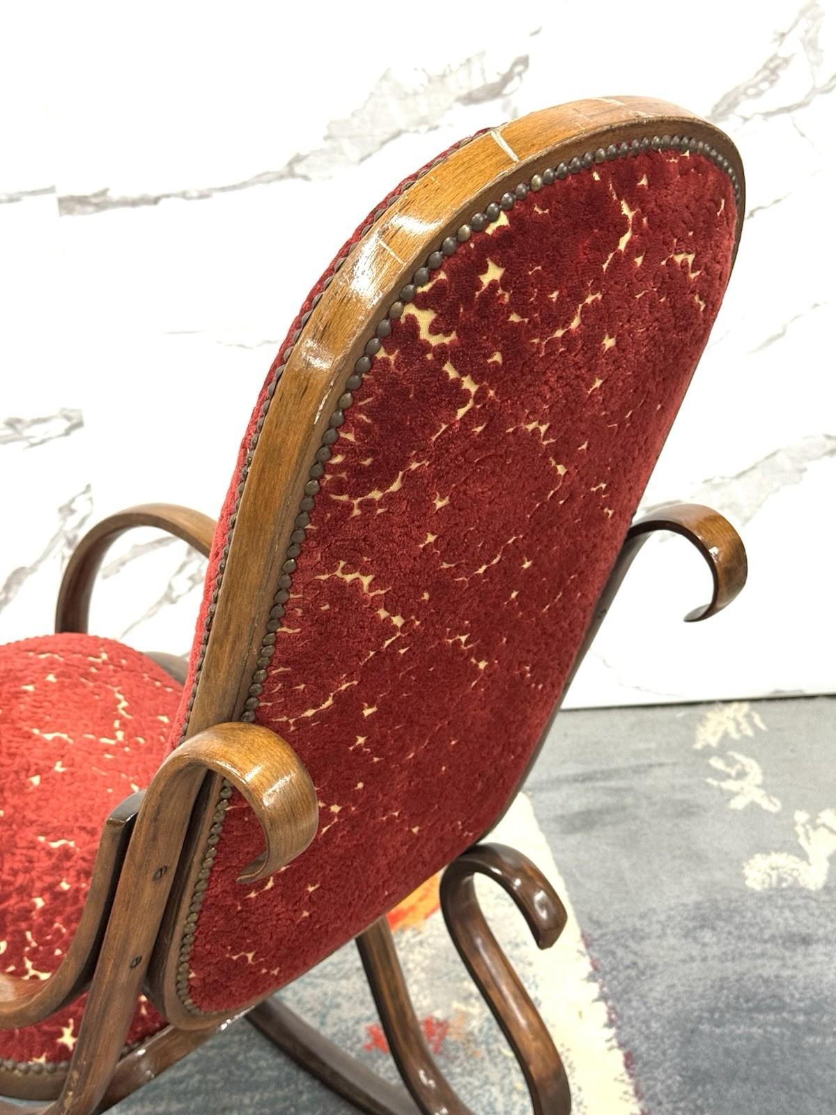 Poltrona A Dondolo Thonet Vintage Mid-Century Design im Angebot 1