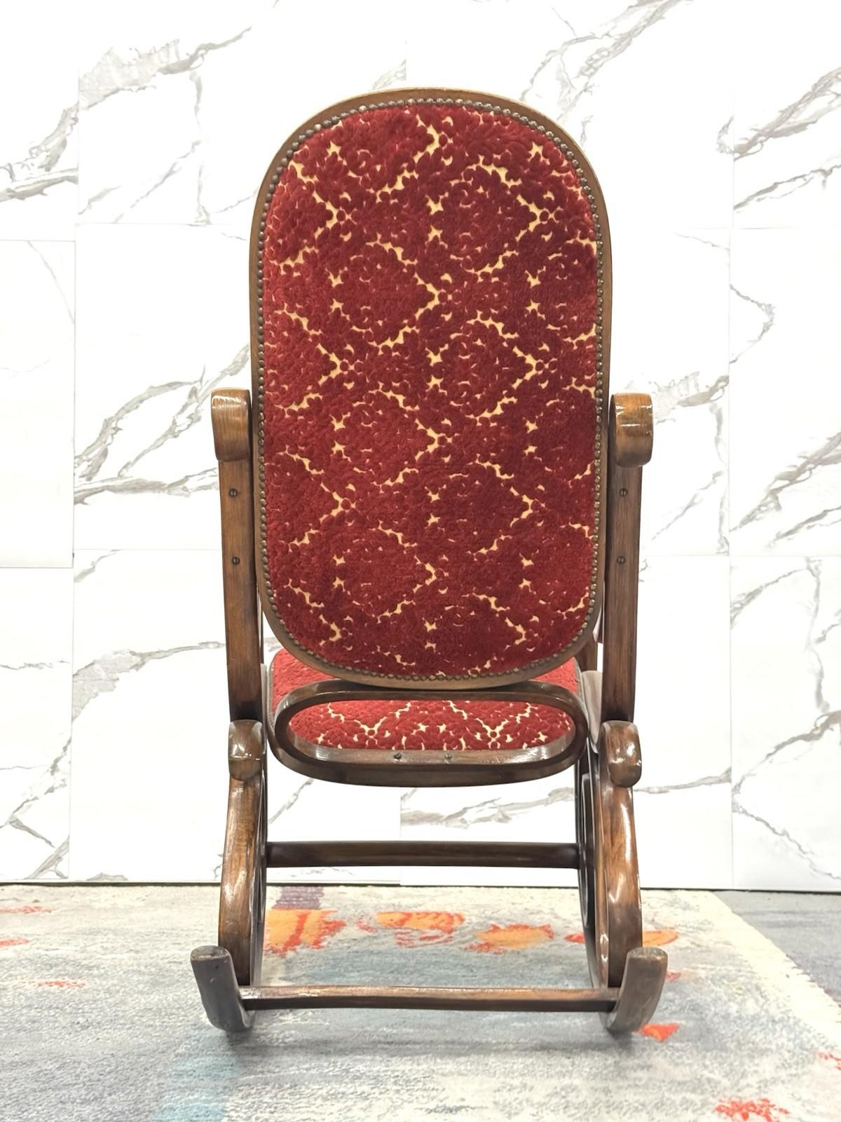 Poltrona A Dondolo Thonet Vintage Mid-Century Design im Angebot 2