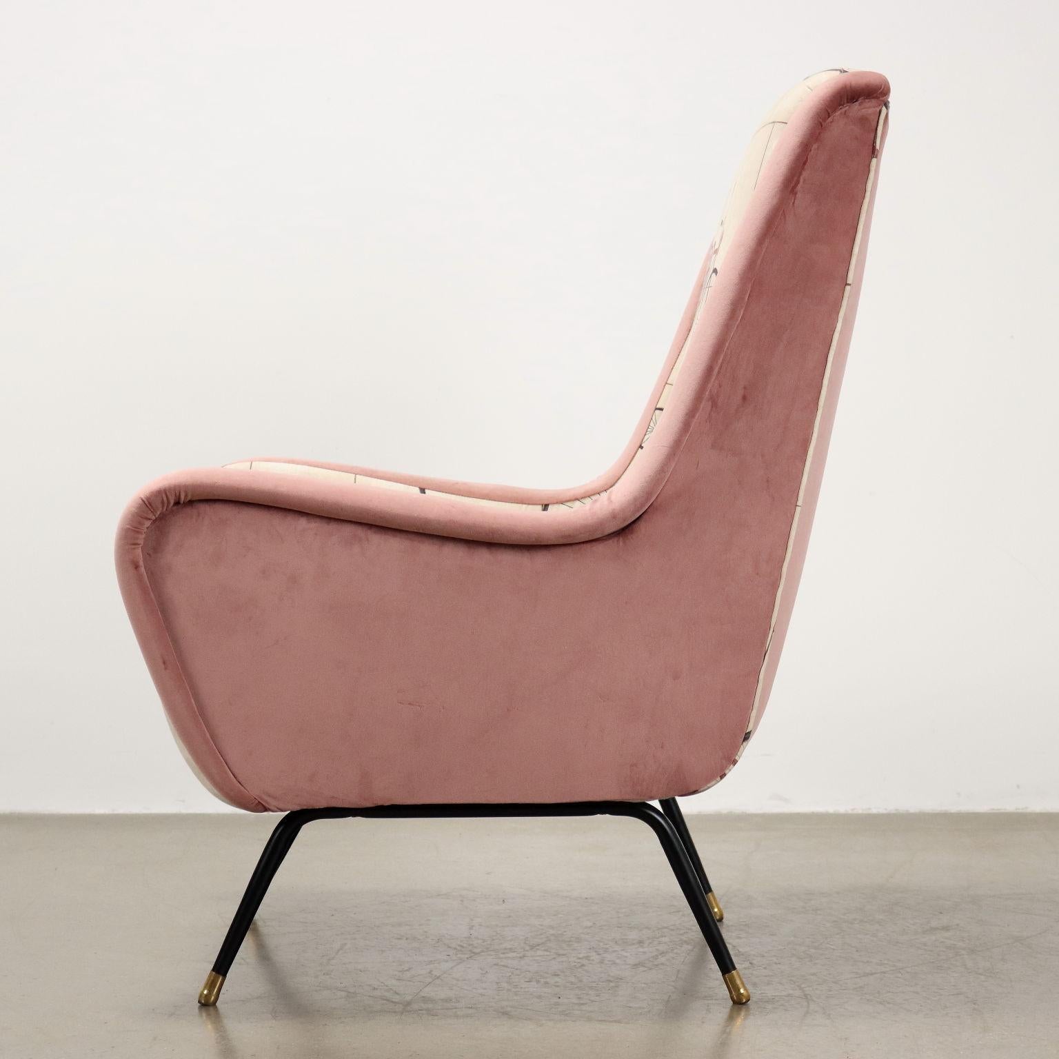 Sessel aus den 50er und 60er Jahren in antikem rosa und beigem Stoff und Samt (Moderne der Mitte des Jahrhunderts) im Angebot
