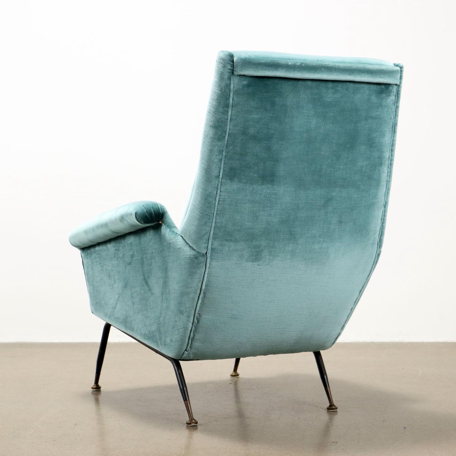 Fauteuil en velours sarcelle des années 50-60 en vente 1
