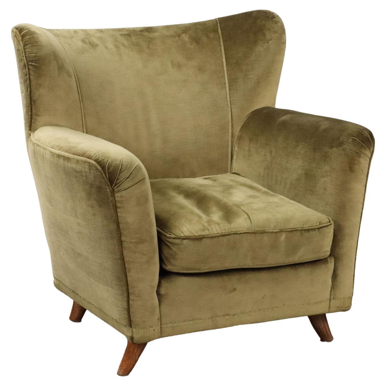 1950s green velvet armchair For Sale