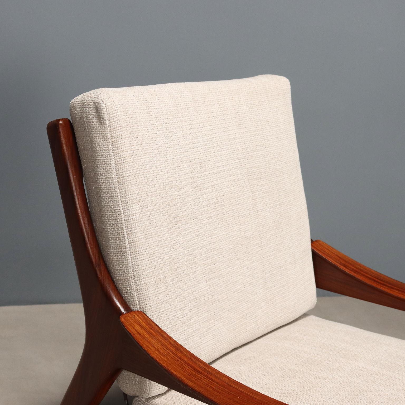 Poltrona anni '60 di Mario Farchioni per Framar in teka Italiano en venta