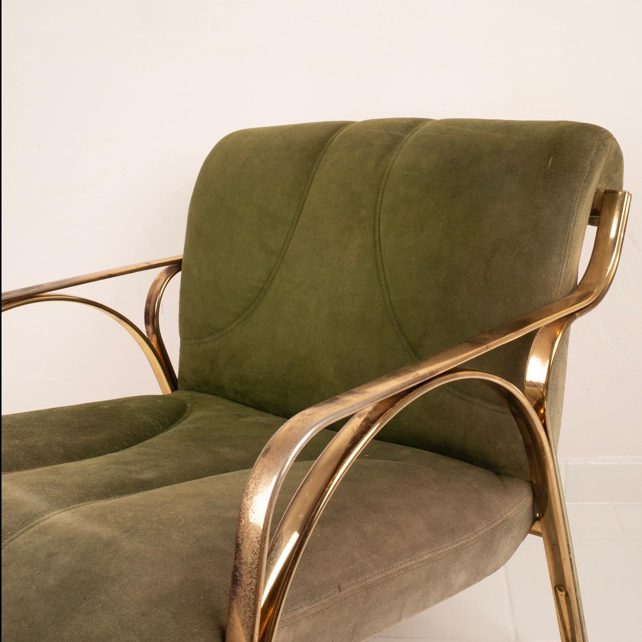 Vittorio Gregotti Green Suede 60s Armchair In Good Condition For Sale In Conversano, IT