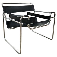 1970s armchair made of chrome tubing and black leather