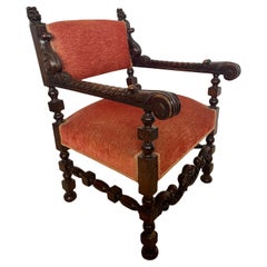 Fauteuil en noyer sculpté néo-renaissance de la fin du XIXe siècle