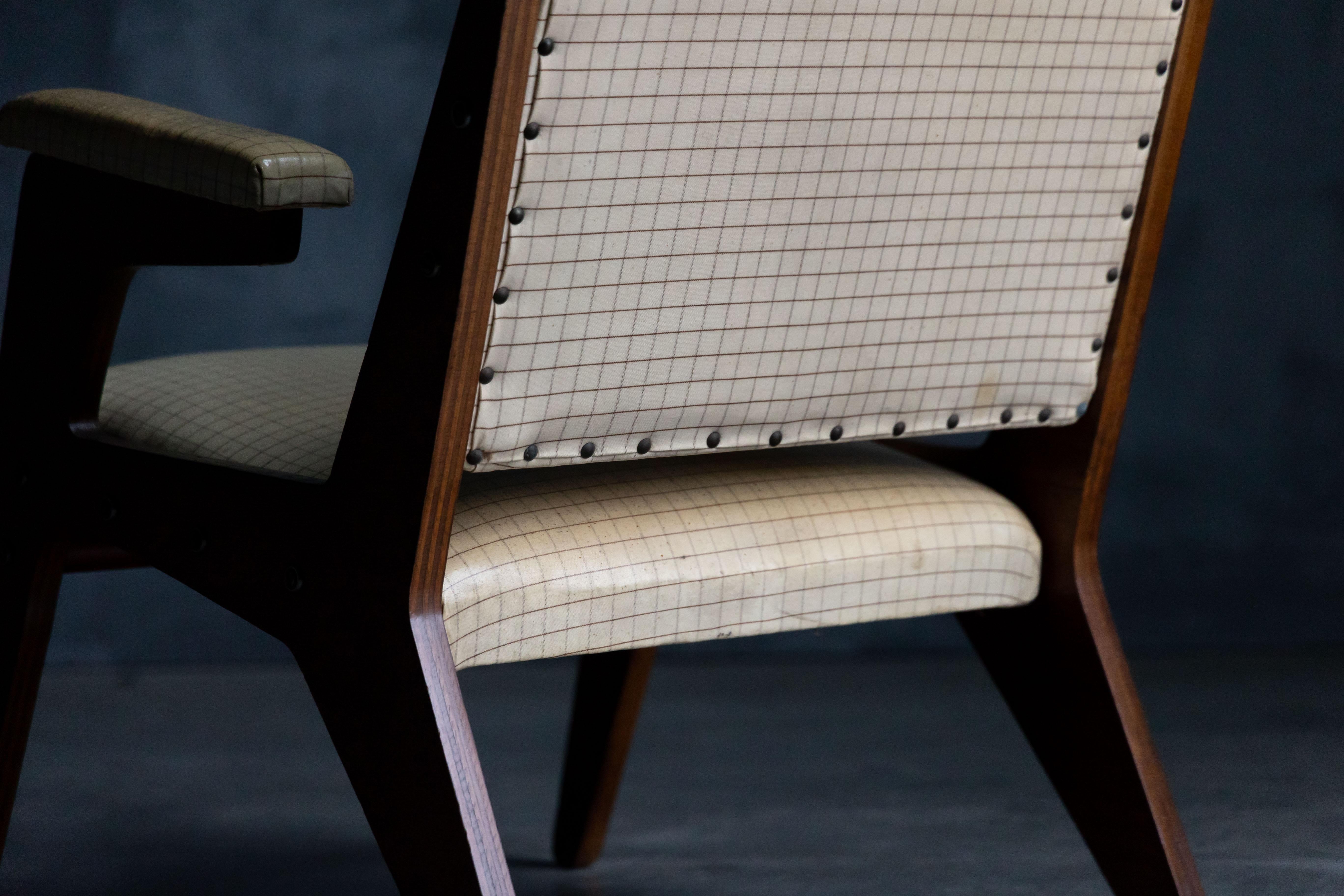 'H' Armchairs by José Zanine Caldas, Brazil, 1950s For Sale 12