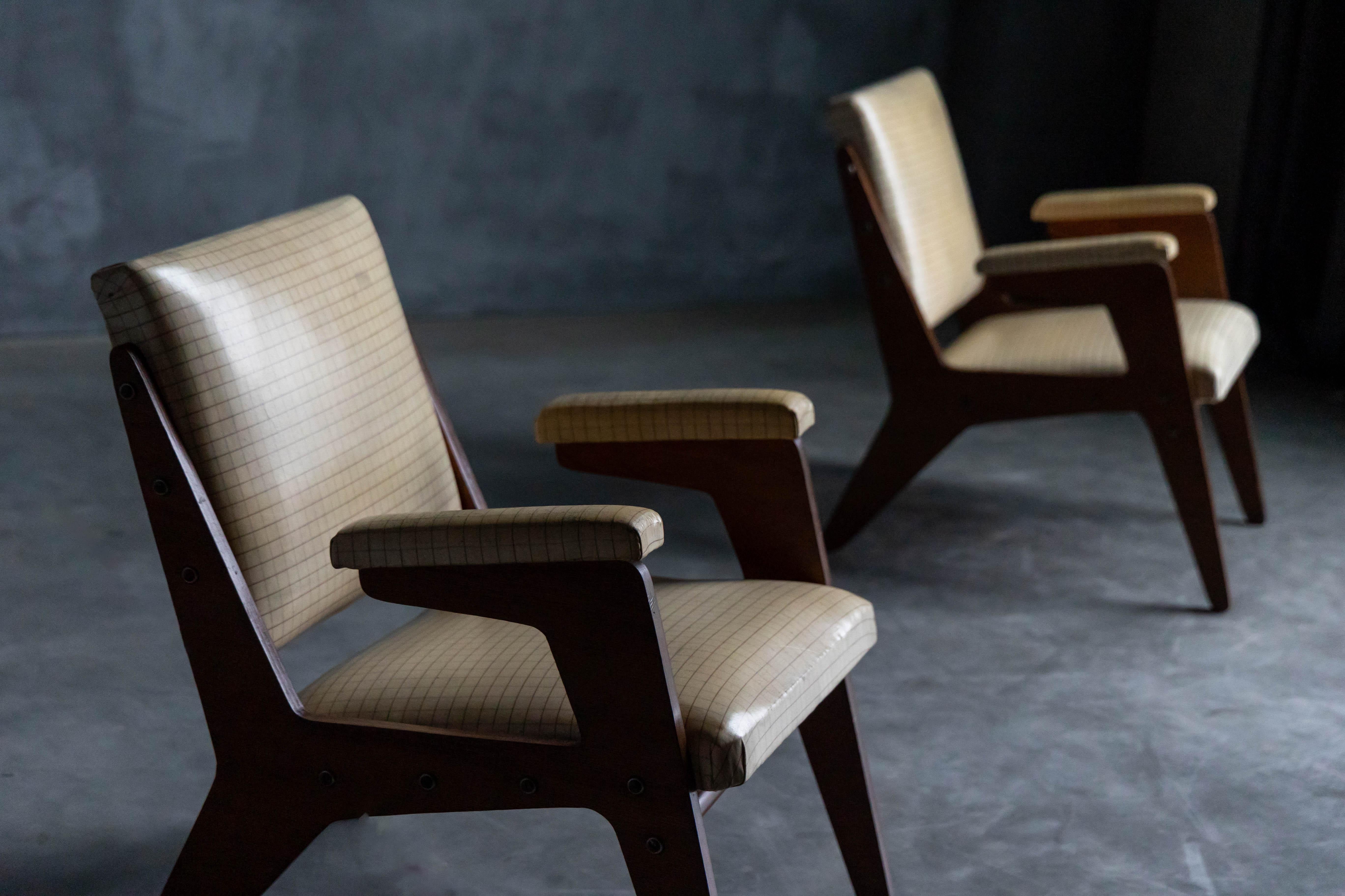 Mid-20th Century 'H' Armchairs by José Zanine Caldas, Brazil, 1950s For Sale