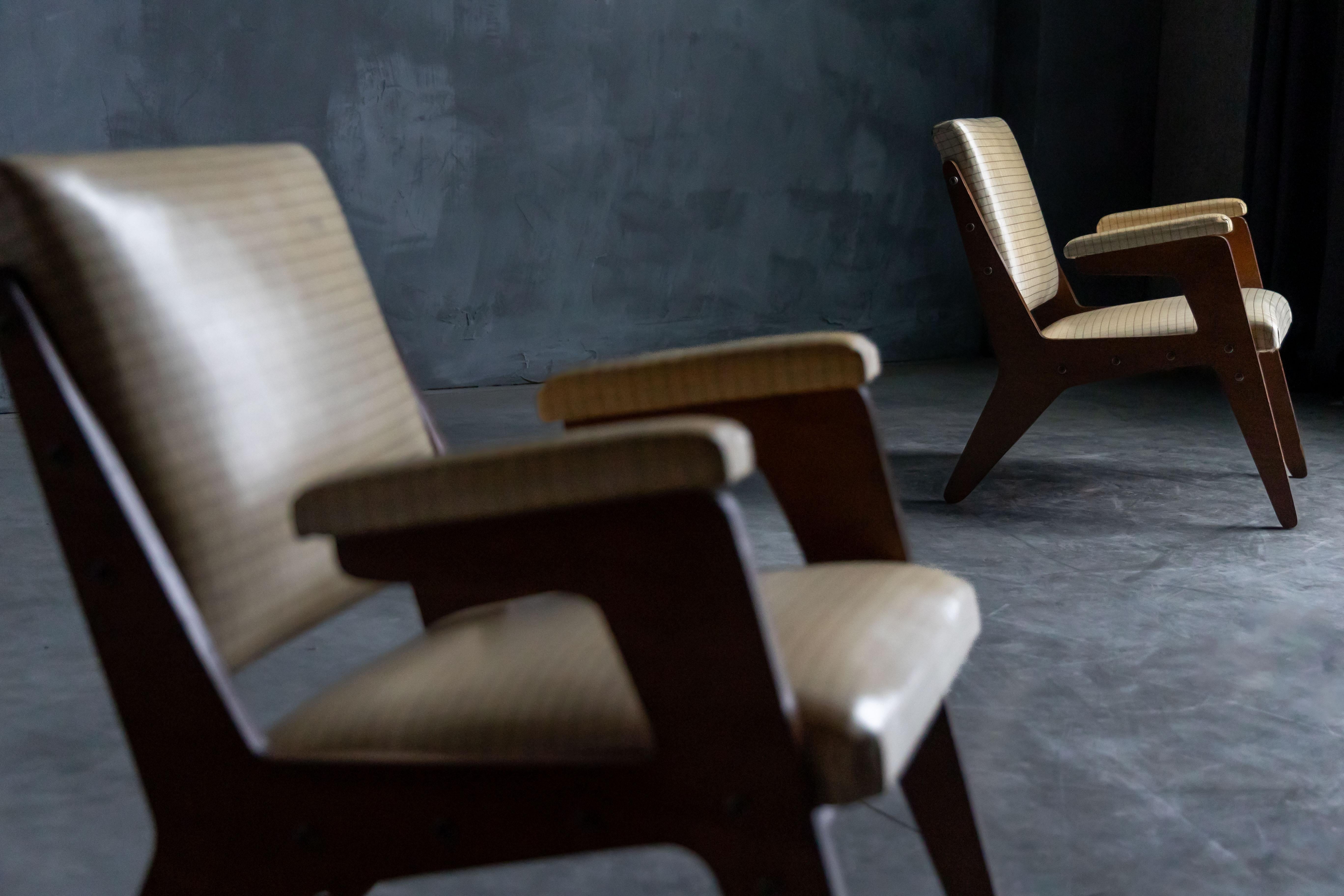 'H' Armchairs by José Zanine Caldas, Brazil, 1950s For Sale 1