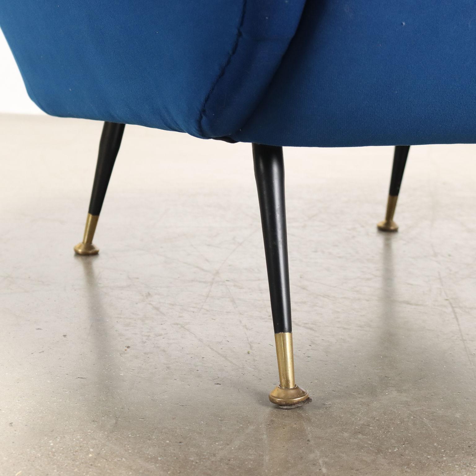 Fauteuil en tissu bleu clair 1950s-60s Excellent état - En vente à Milano, IT