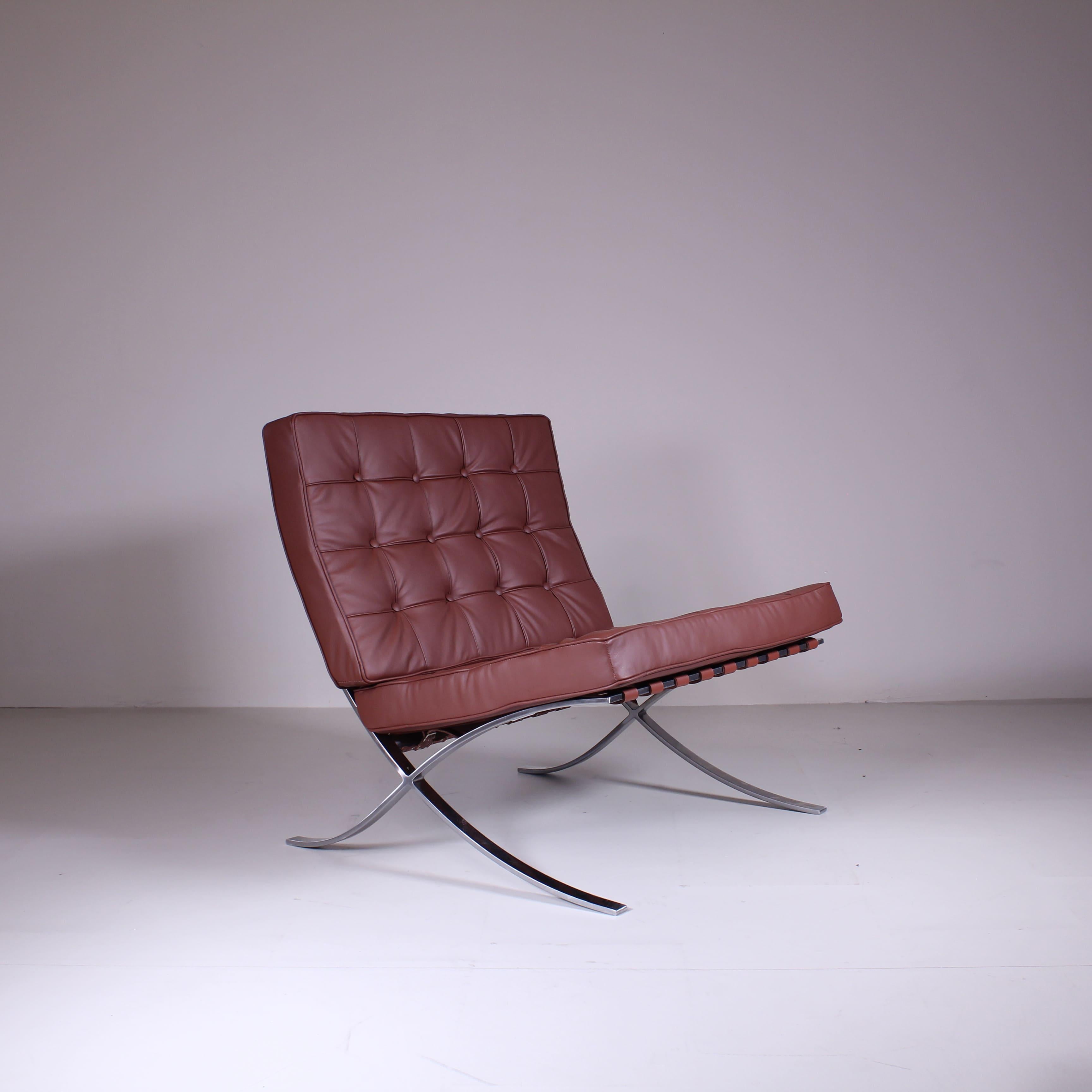 Barcelona Sessel und Ottomane, Ludwig Mies Van der Rohe, Knoll (Italian)