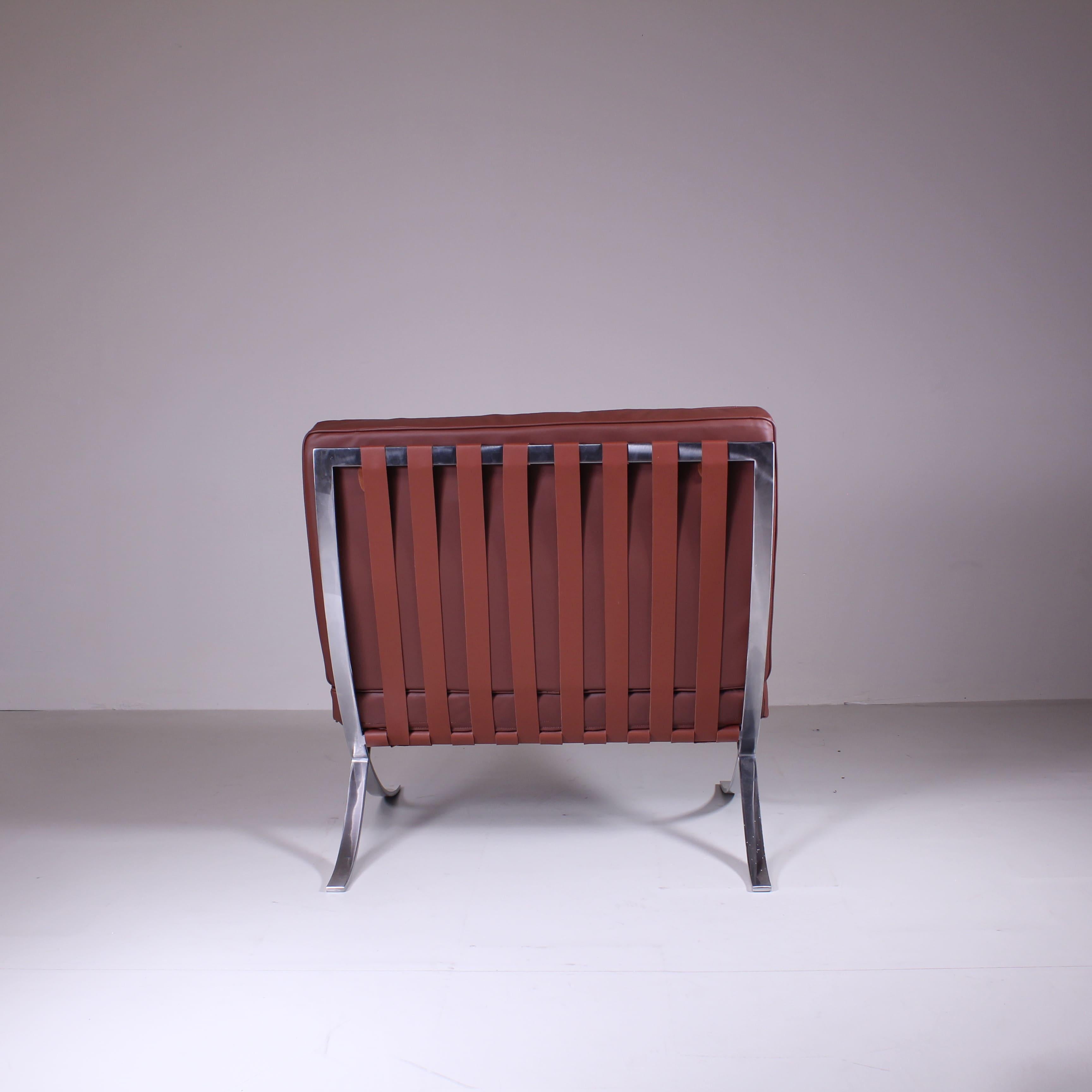 Barcelona Sessel und Ottomane, Ludwig Mies Van der Rohe, Knoll (Metall)