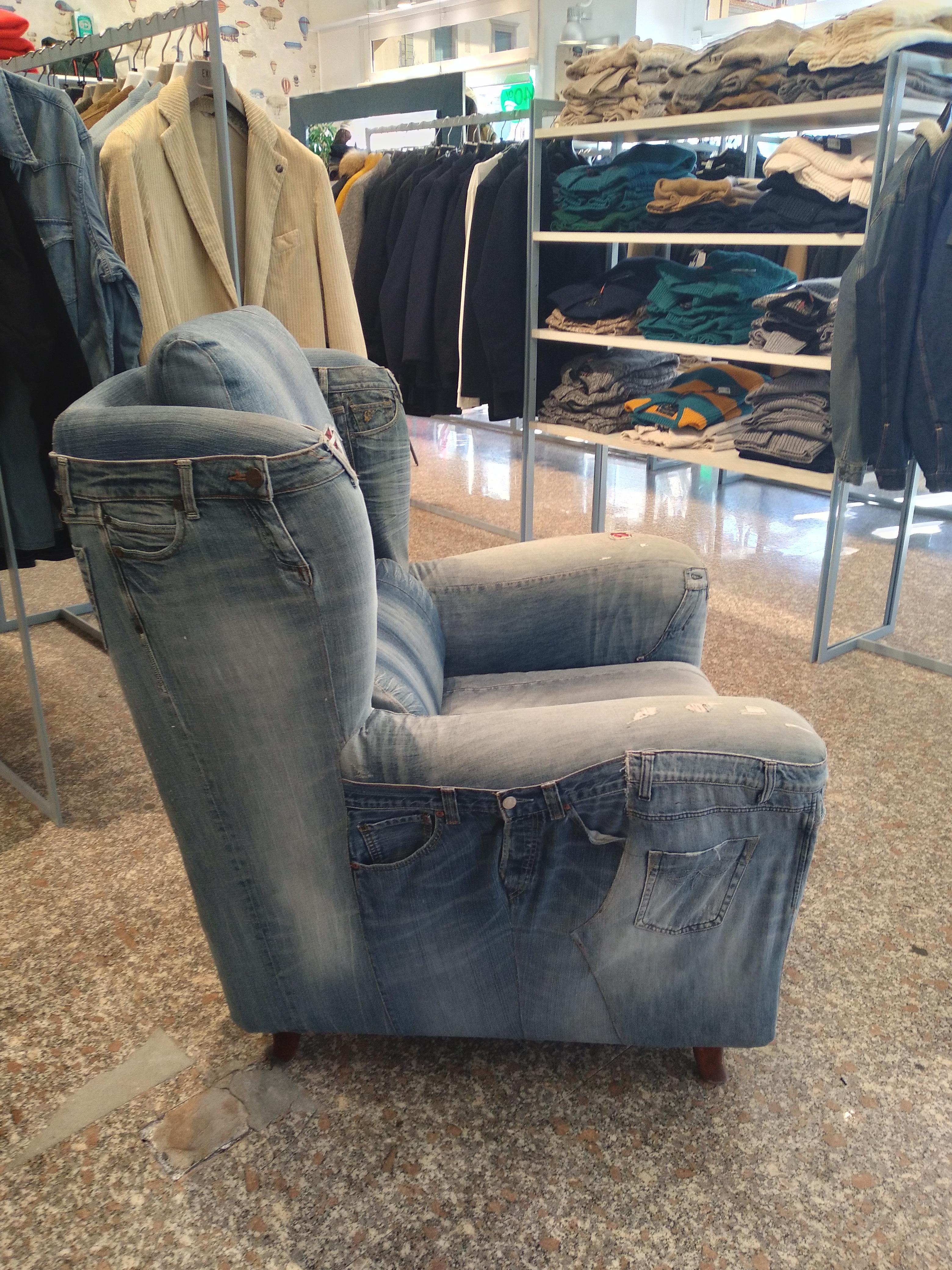 Fabric Poltrona Bergere Mid-Century Modern Jeans Vintage 