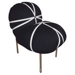Armchair with soft seat and stainless steel frame Ossitocina_black