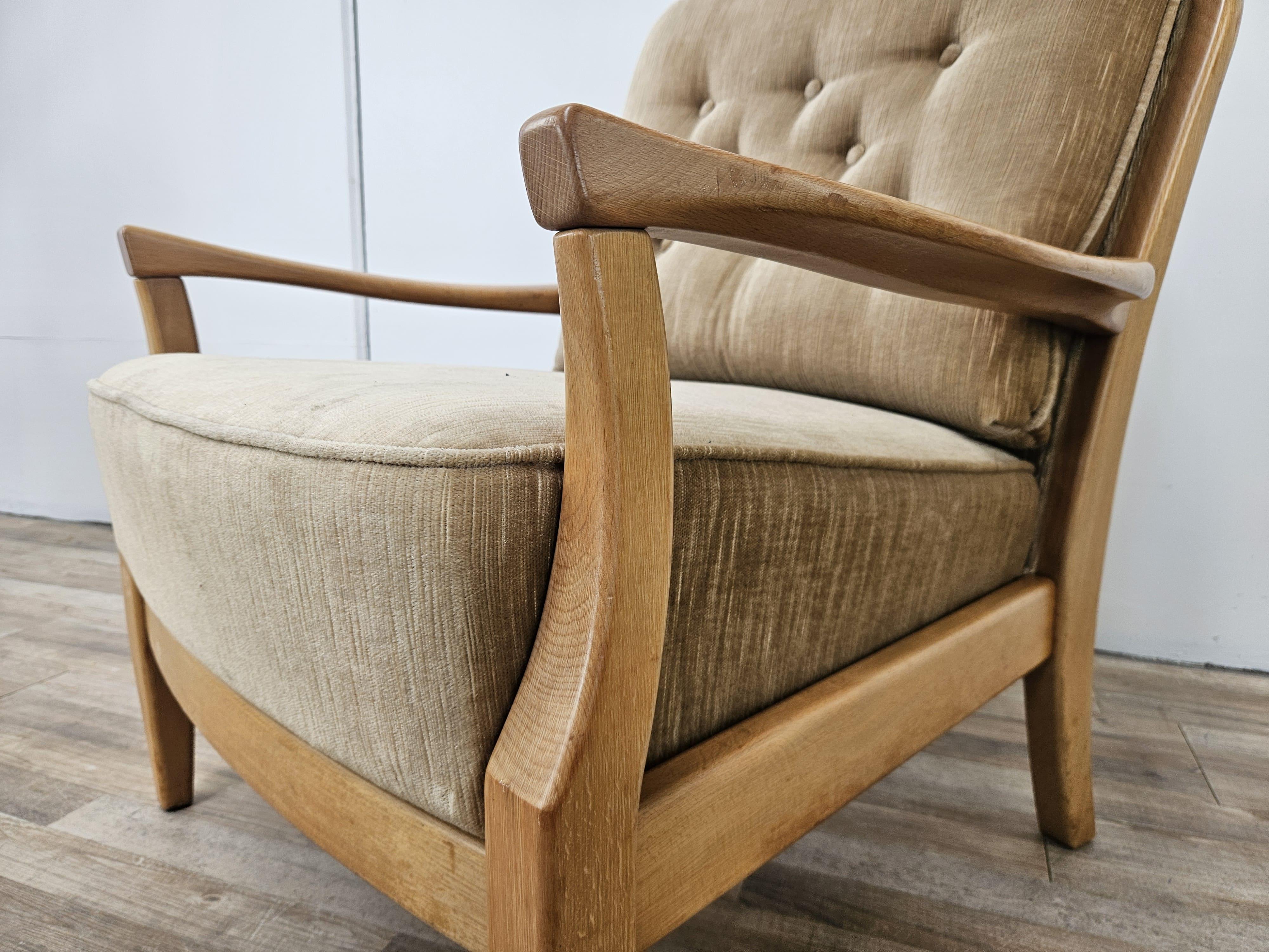 Fauteuil de salon en hêtre des années 1970 en vente 6