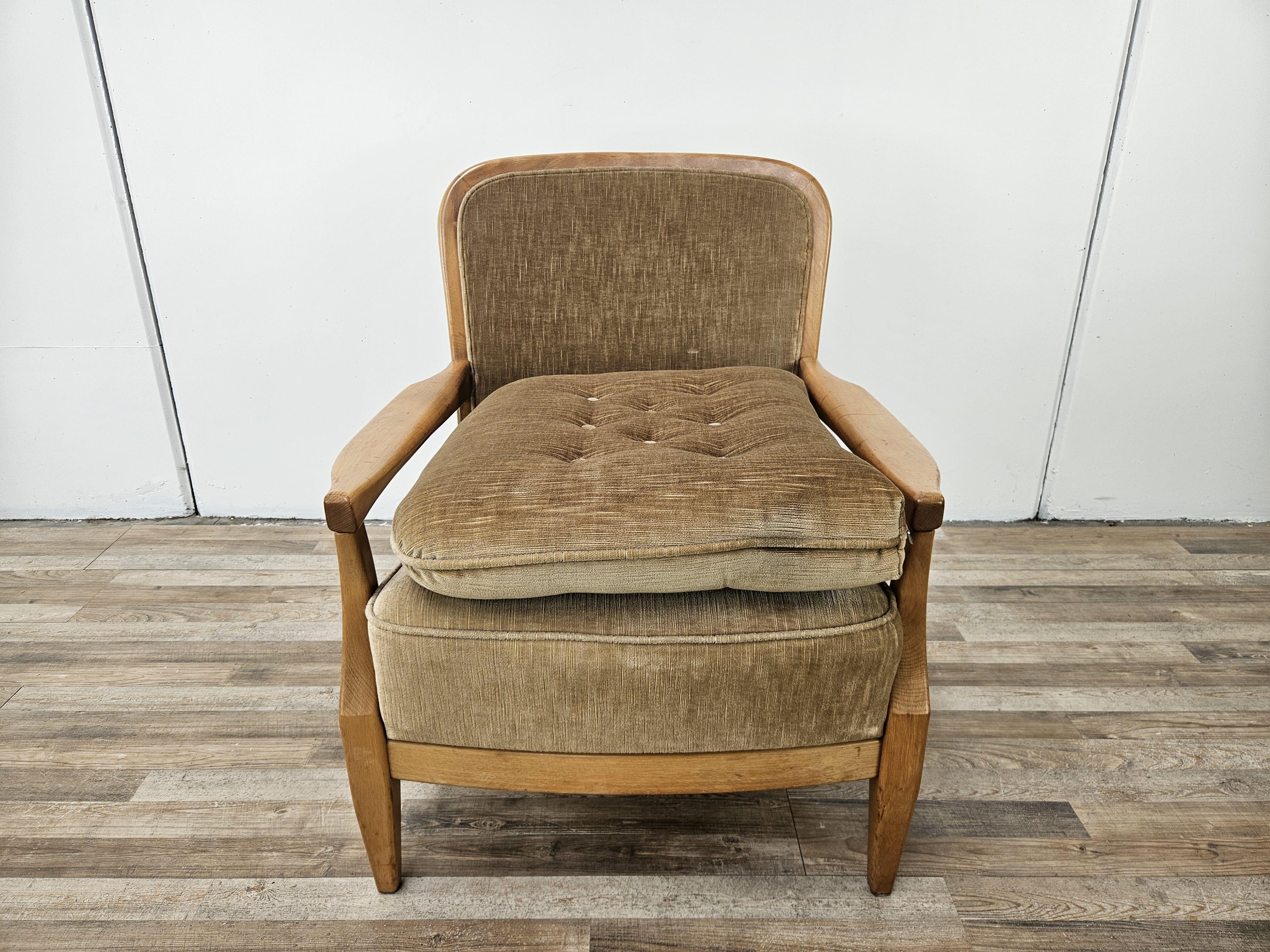 Fauteuil de salon en hêtre des années 1970 en vente 7